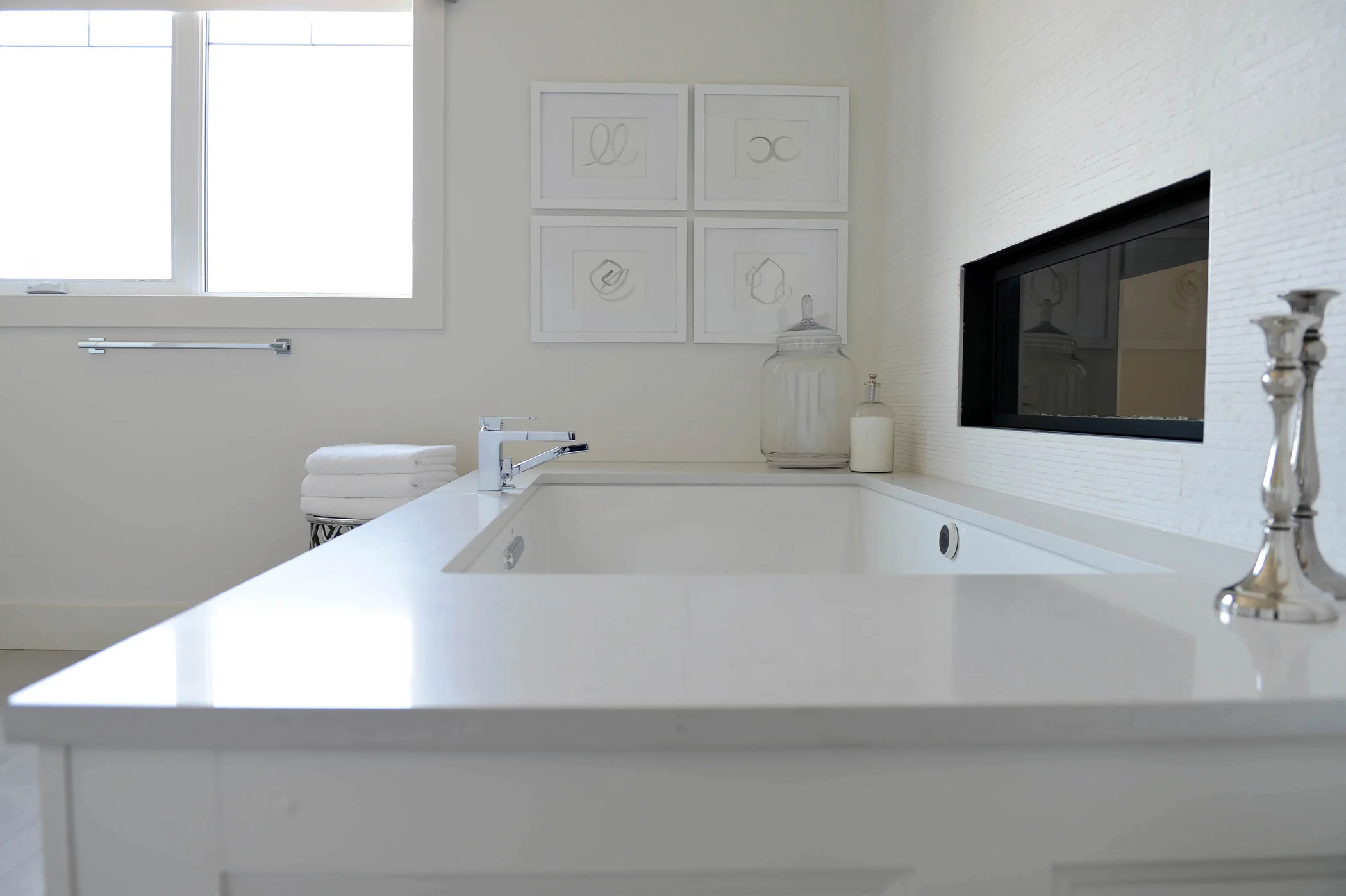 LT INTERIORS - Aspen Summit-88.jpg