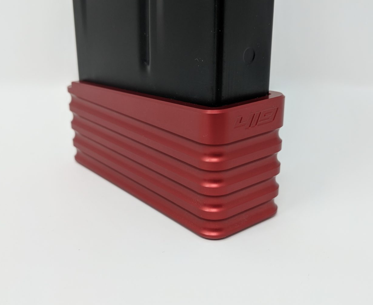 Universal SA Mag Ext Red.png