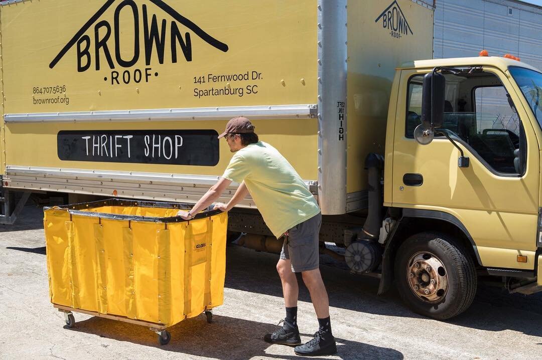Brown Roof is now doing furniture and bulk home good pickups in the Greenville and Spartanburg areas.  Call 864-707-5636 to schedule a pickup today.
