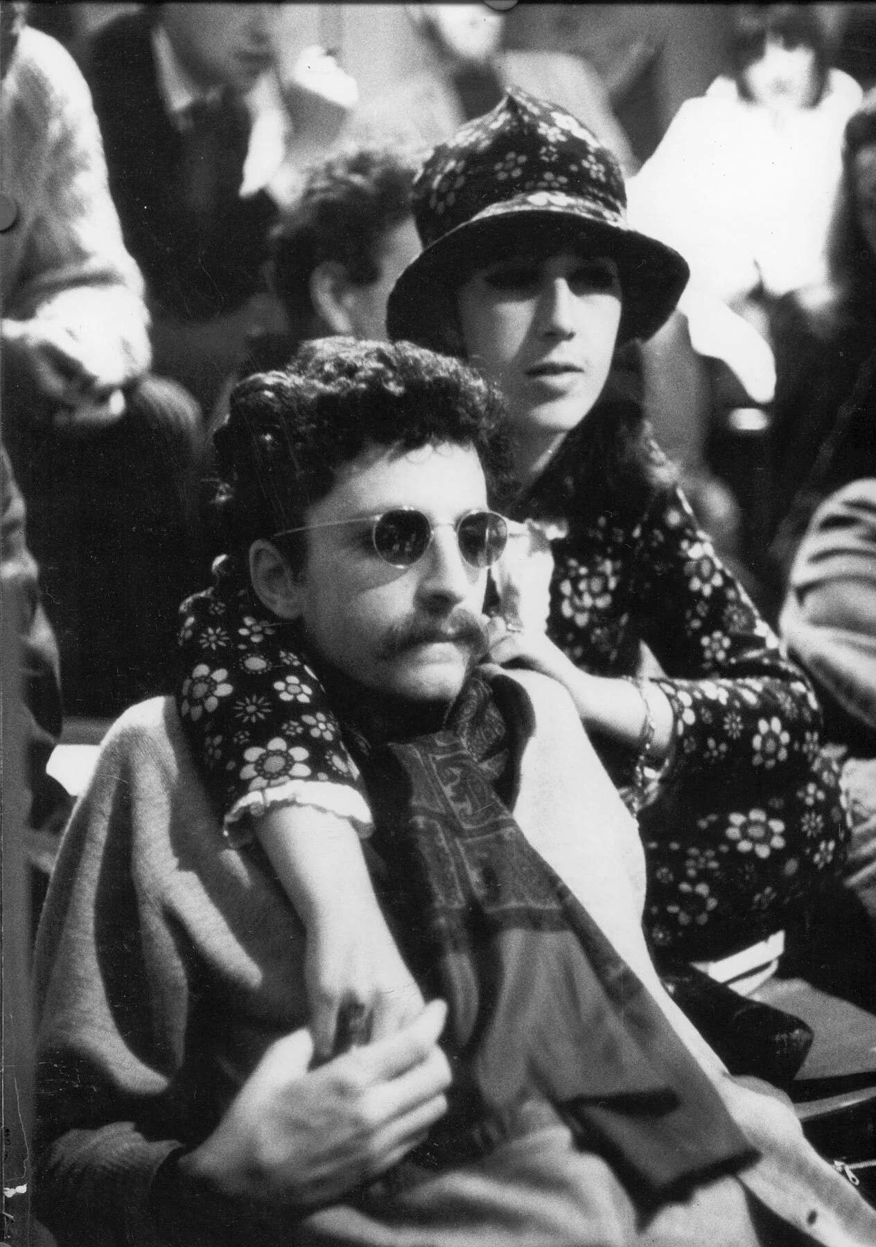 Dan Richter. Conversation with the Man-ape of “2001: A Space Odyssey ...