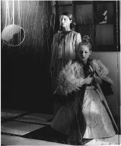 Alice vietato > 18 anni, Compagnia Fanny &amp; Alexander (2003), foto Enrico Fedrigoli