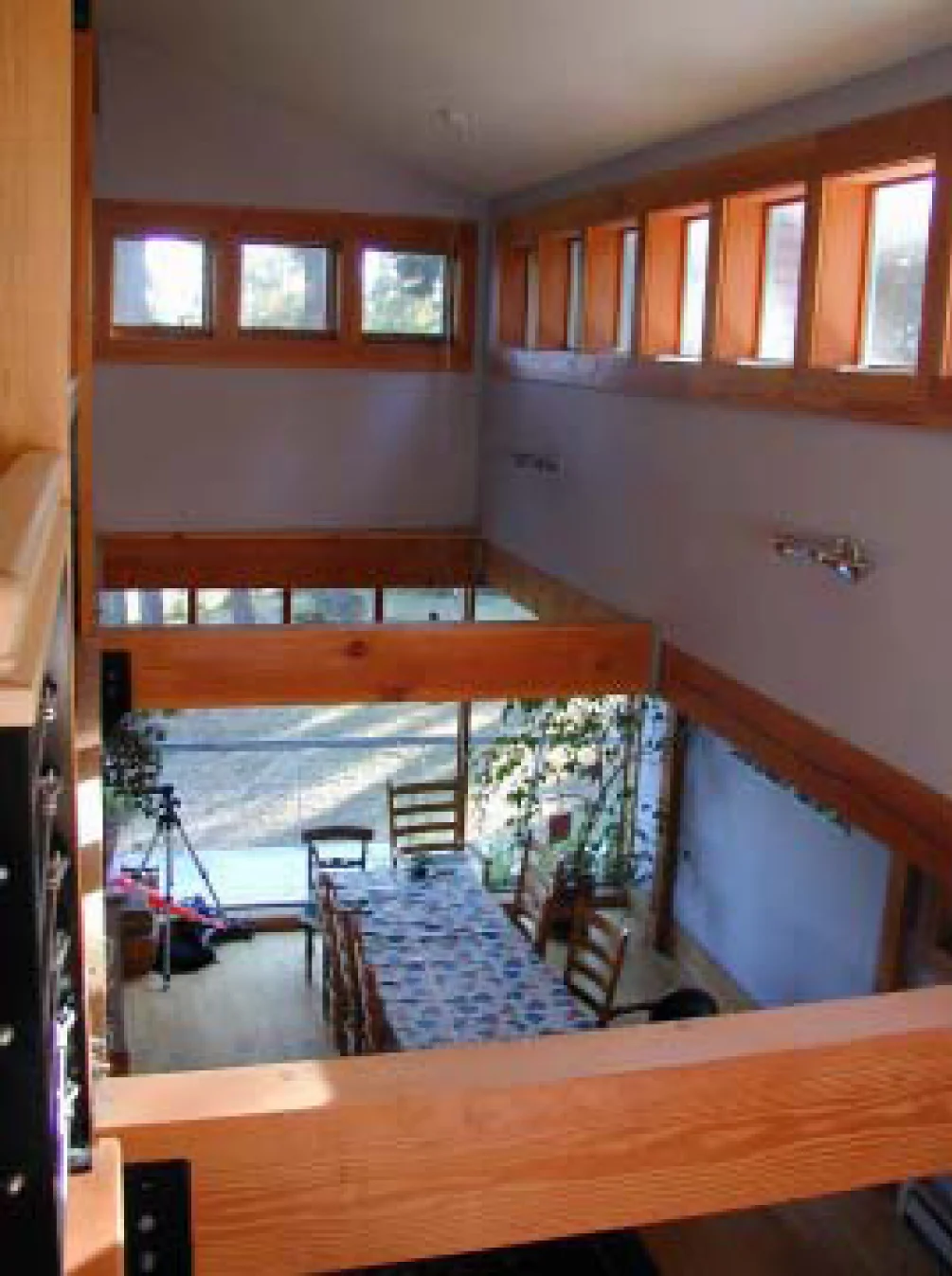3169 POINT WHITE DRIVE INTERIOR 05.jpg
