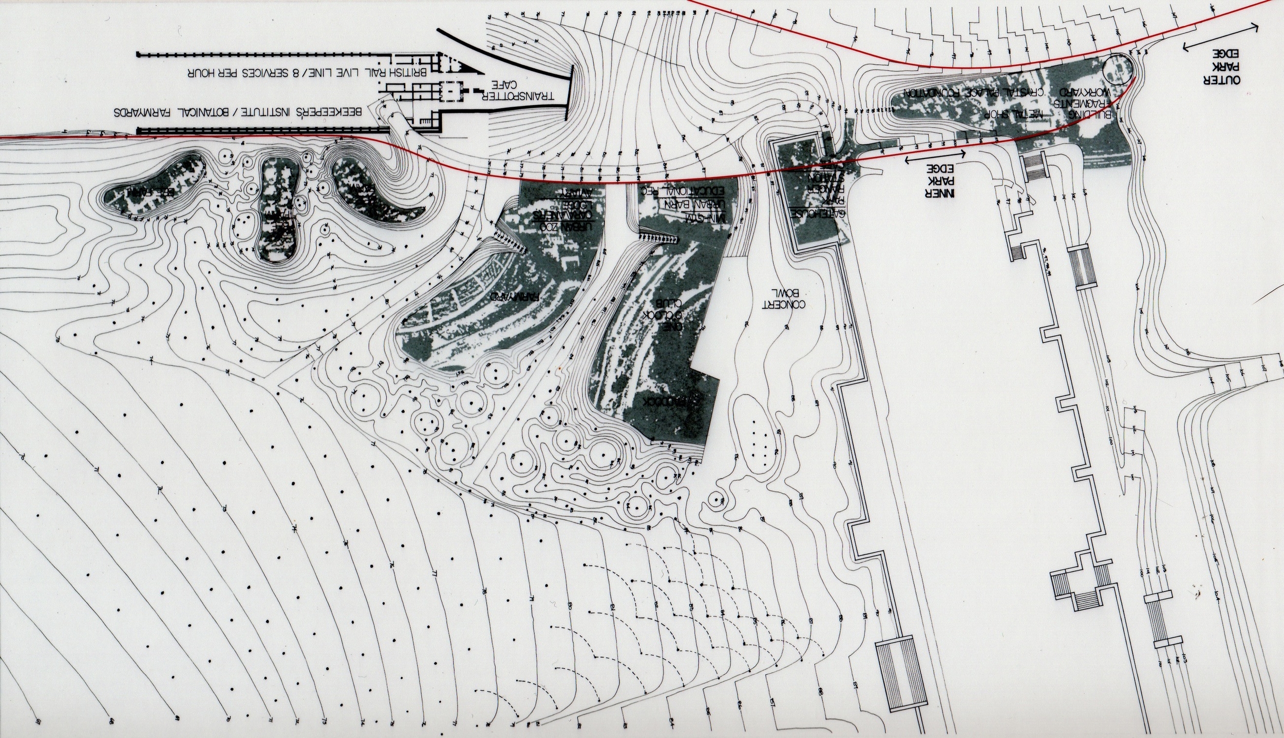 By depositing the debris from future demolition on historical debris mounds, the topographical space evolves.