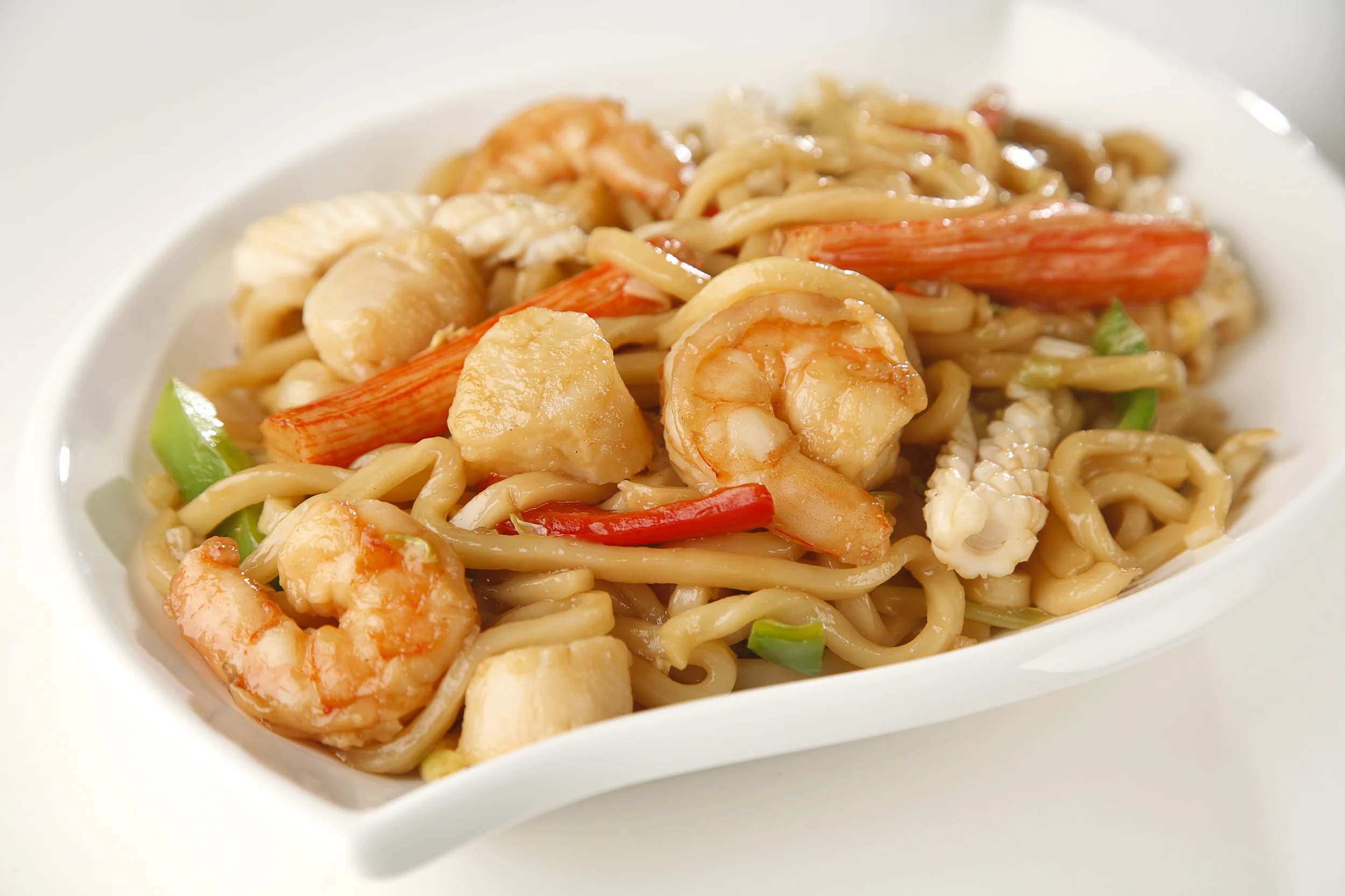 Seafood Yaki Udon