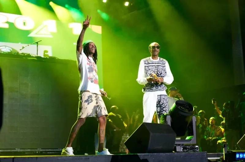 wiz-khalifa-snoop-dogg-hip-hop-50-2023-billboard-1548.jpg