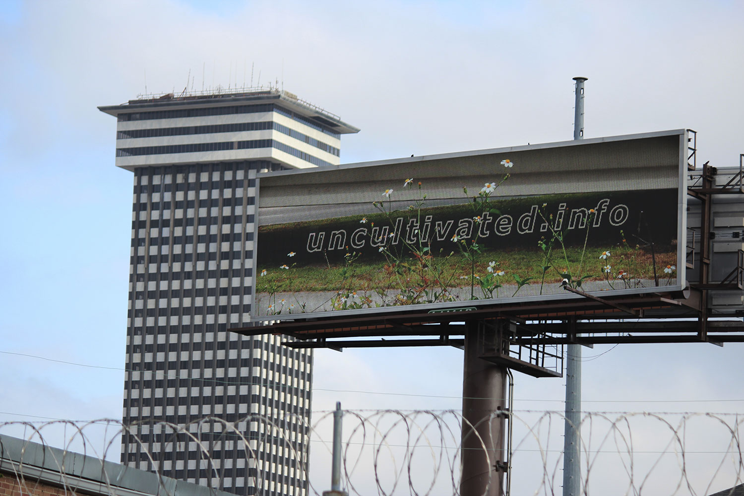 Digital billboard