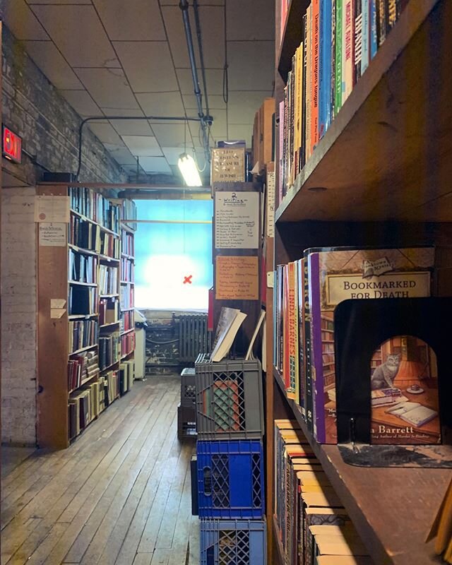 #bookstagram #shelfie #thirdfloor #usedbooks #detroit