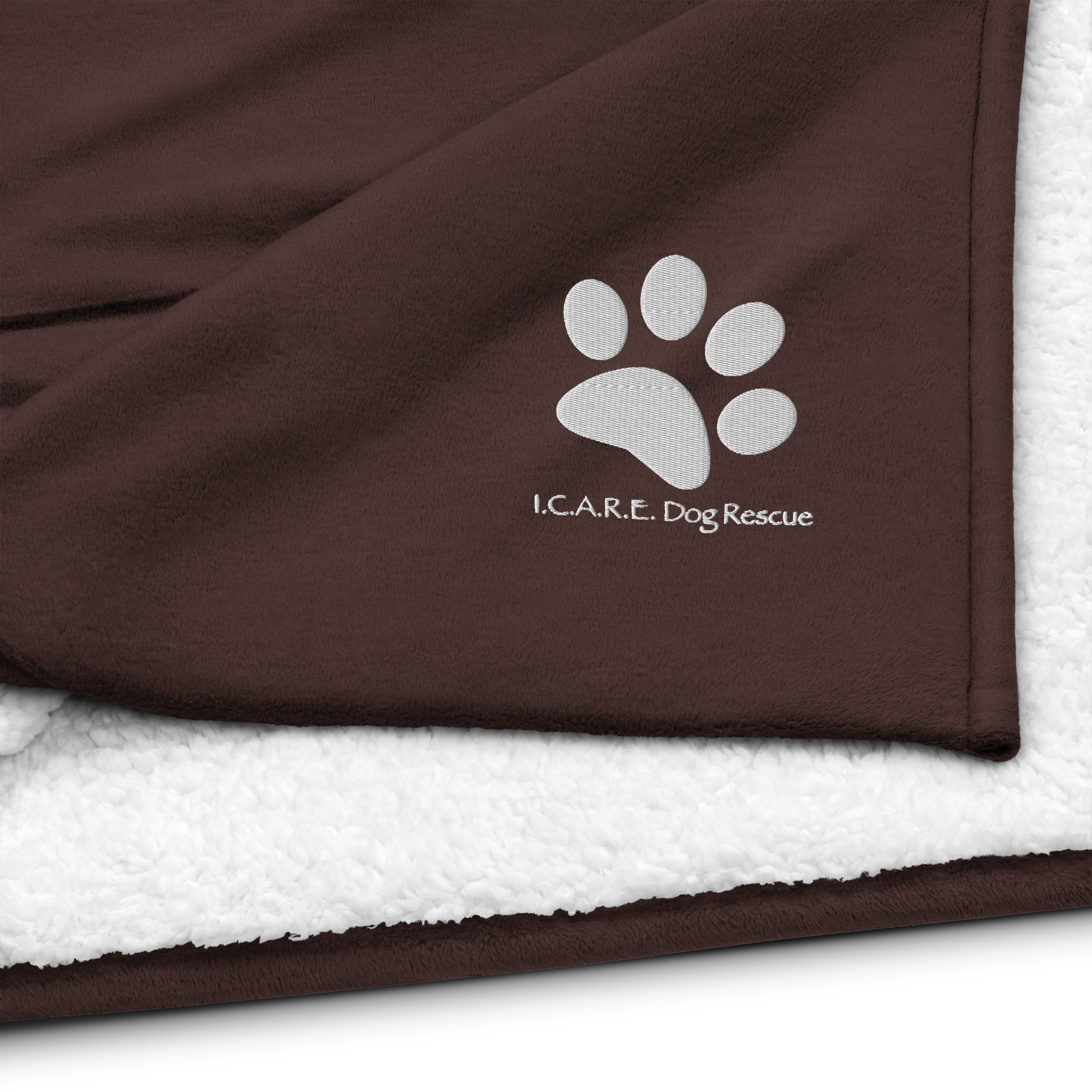 embroidered-premium-sherpa-blanket-fireside-brown-product-details-6381a51c5eaa8.png