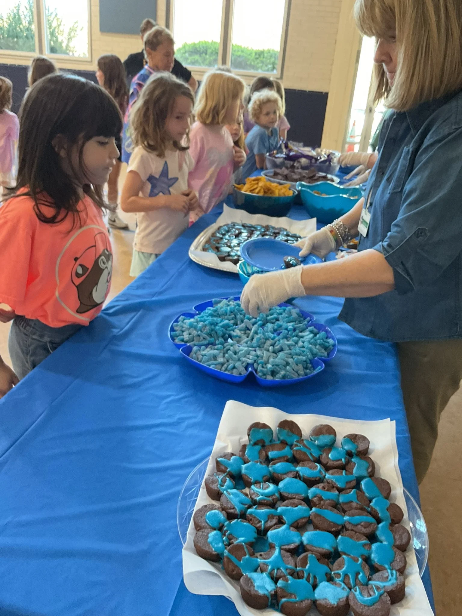 blueparty3.jpg