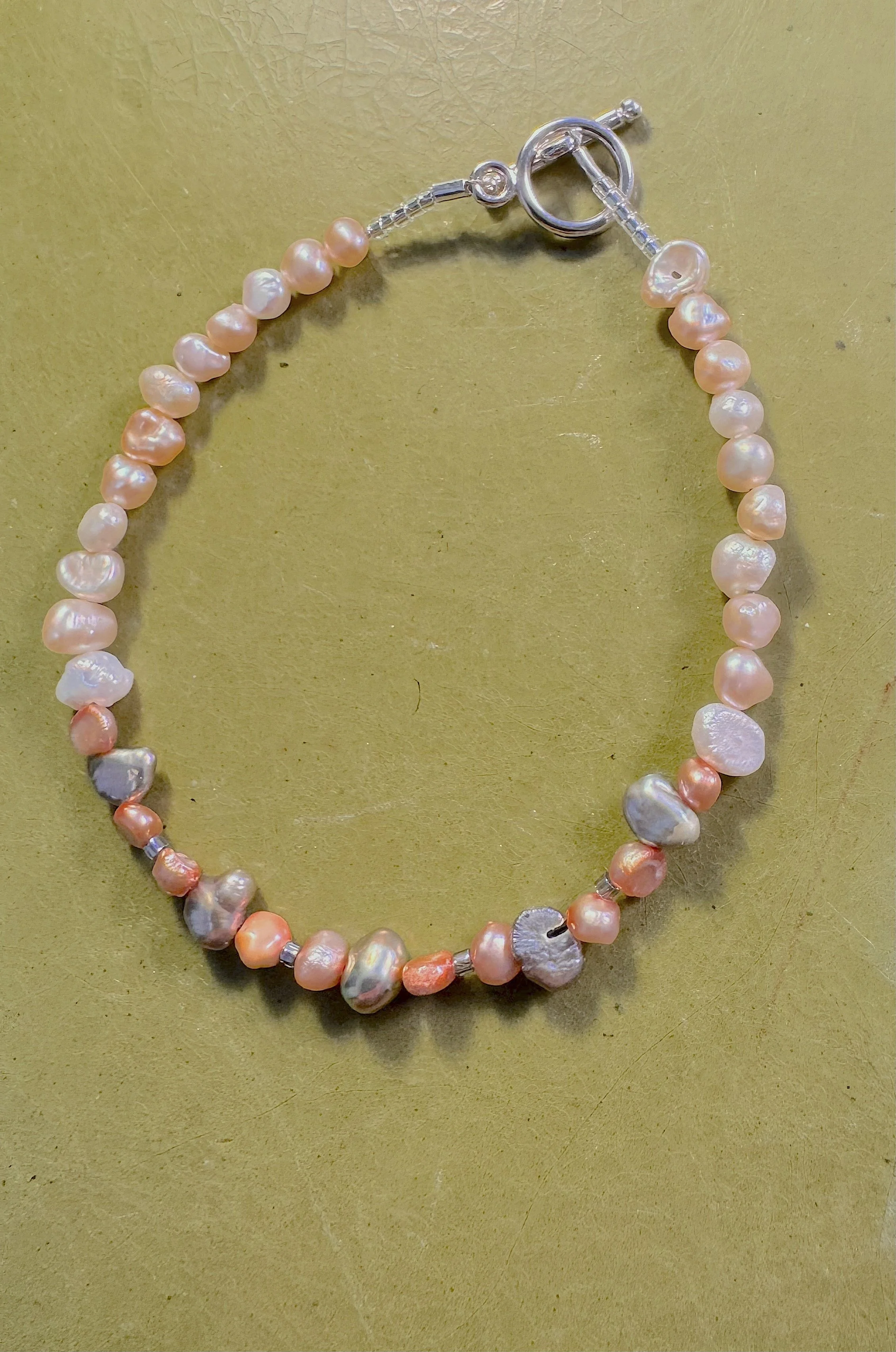 Potato Pearls bracelet.jpeg