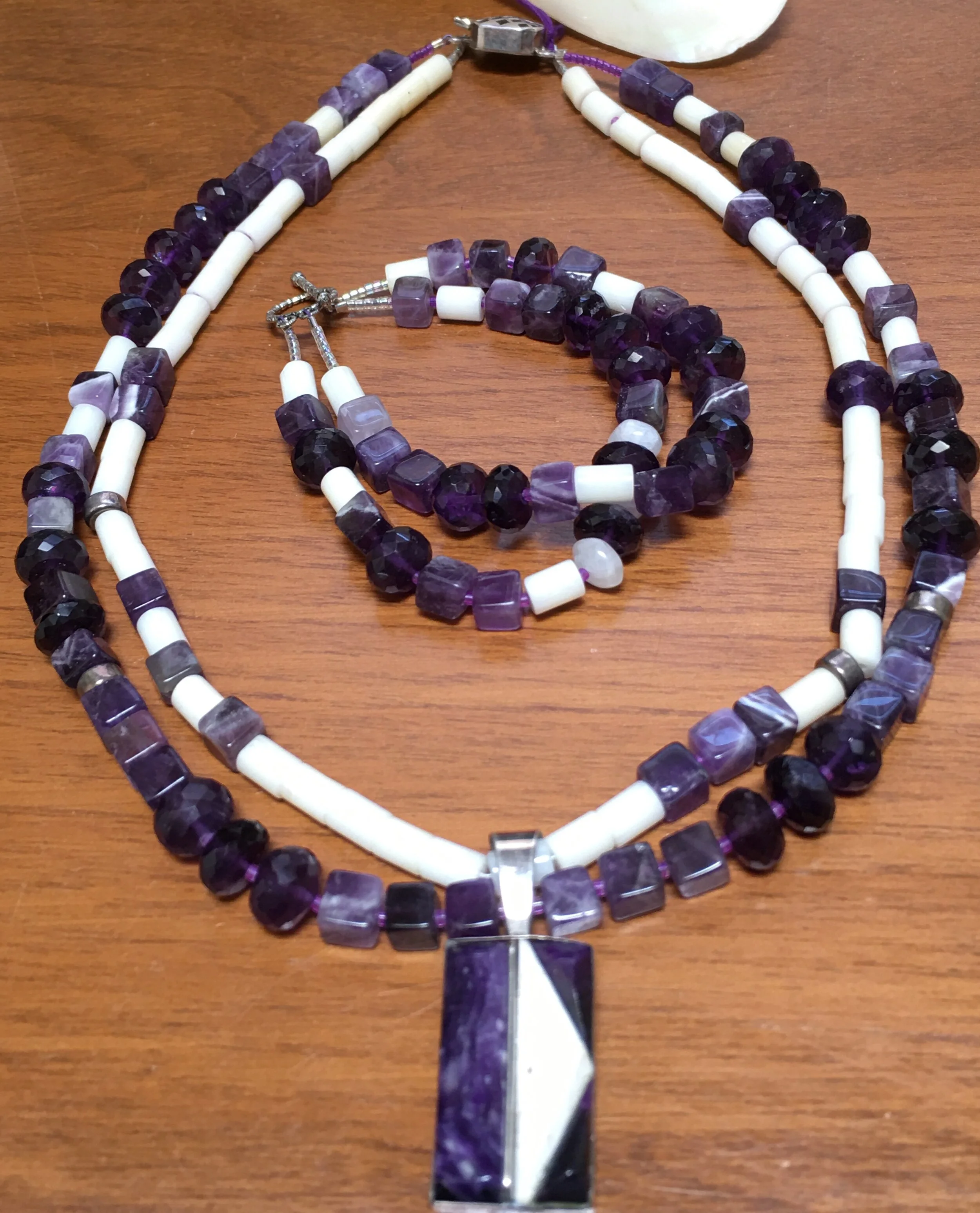 White Arrow set 1.JPG