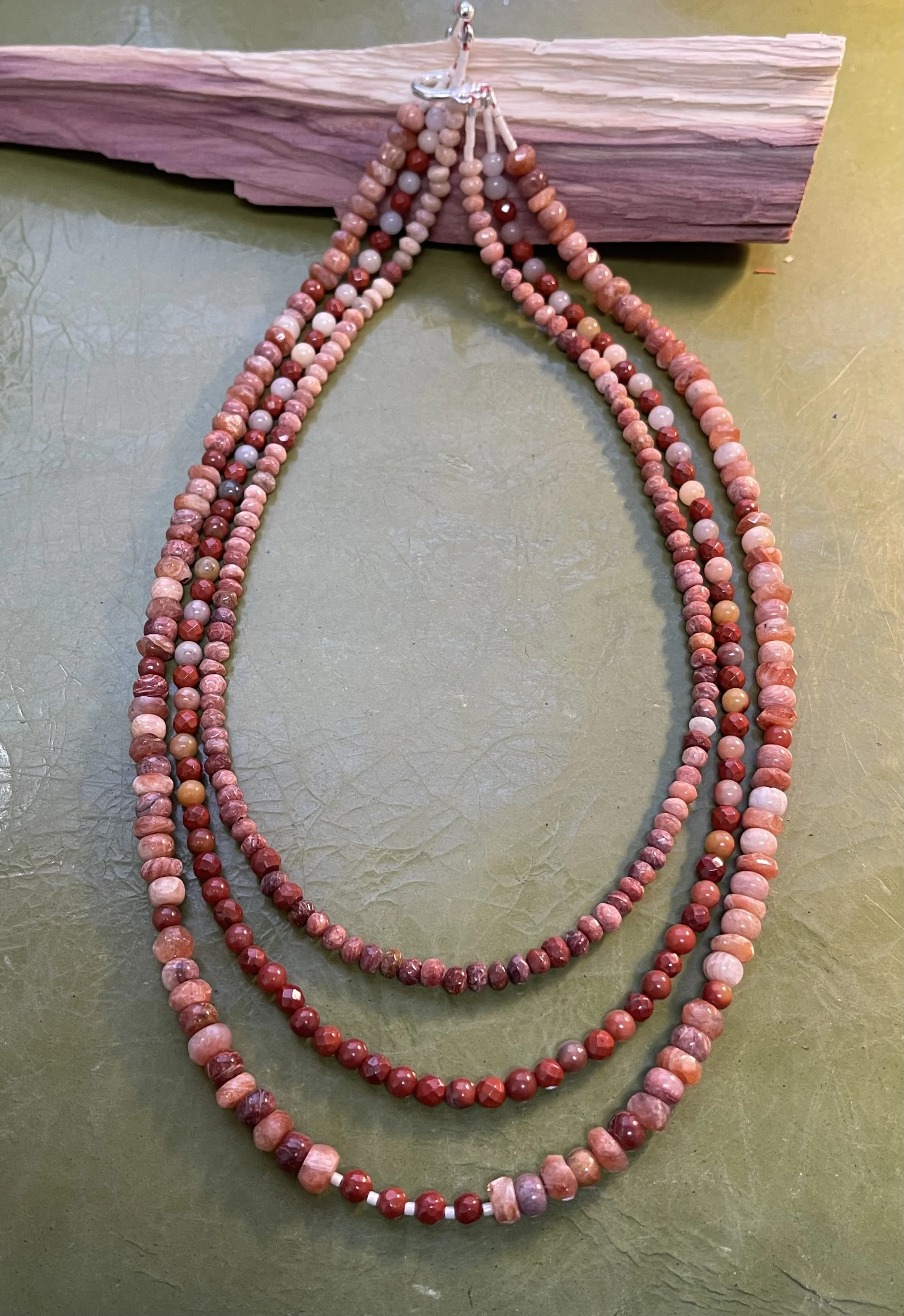 Red Cedar on red cedar!.jpg