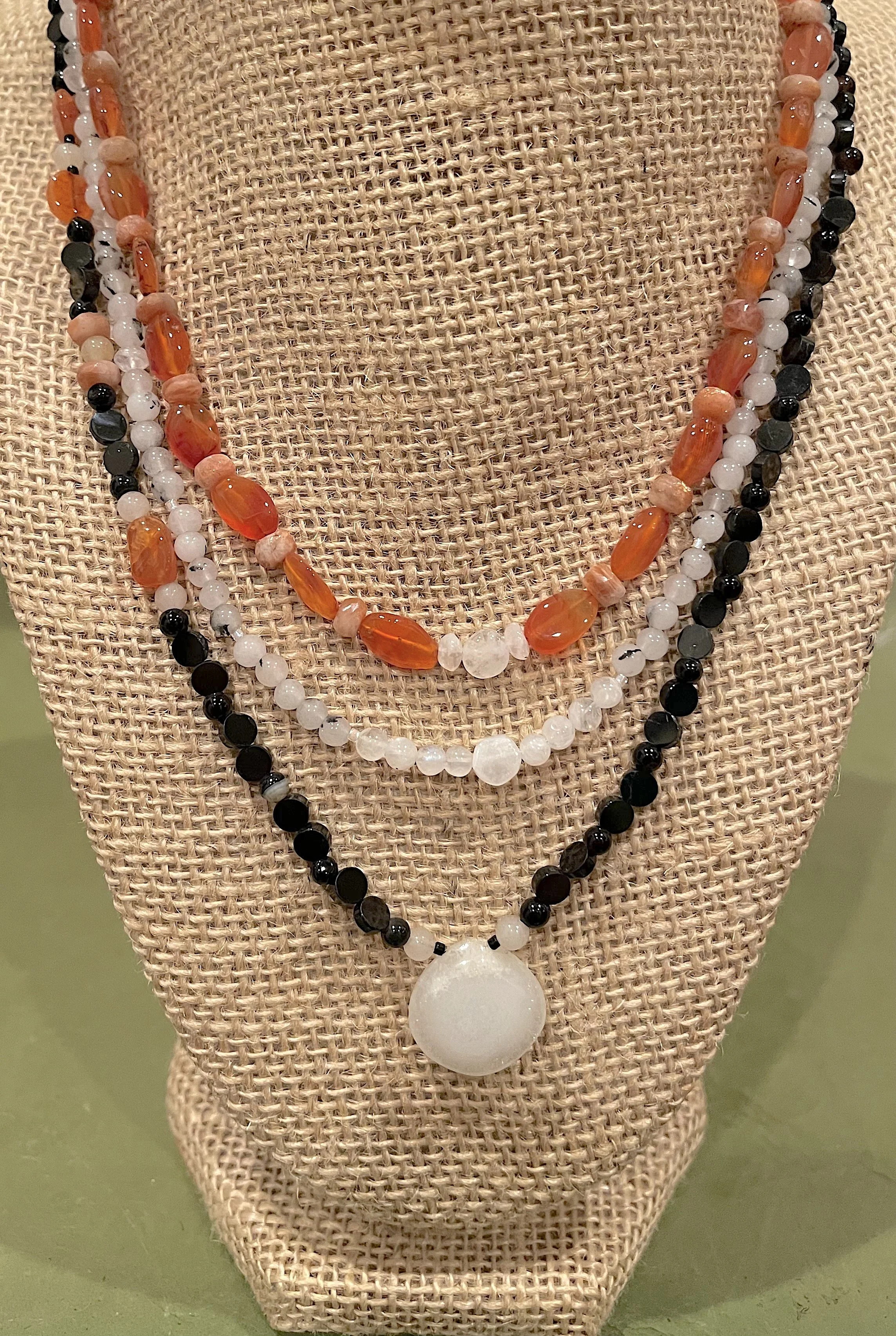 Red Fox:green closeup-good.jpg