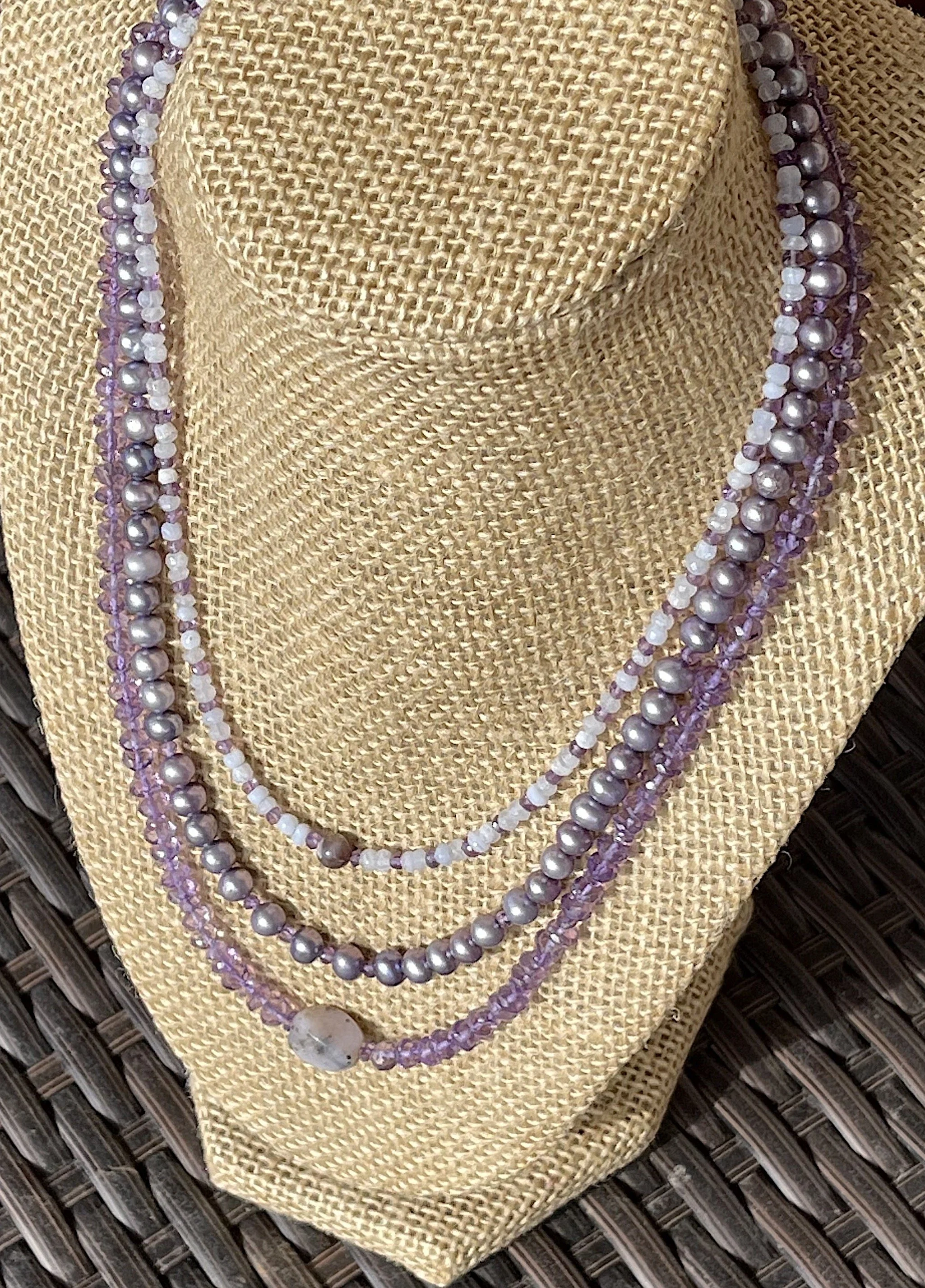 Lavender:dark wicker table-best color.jpg