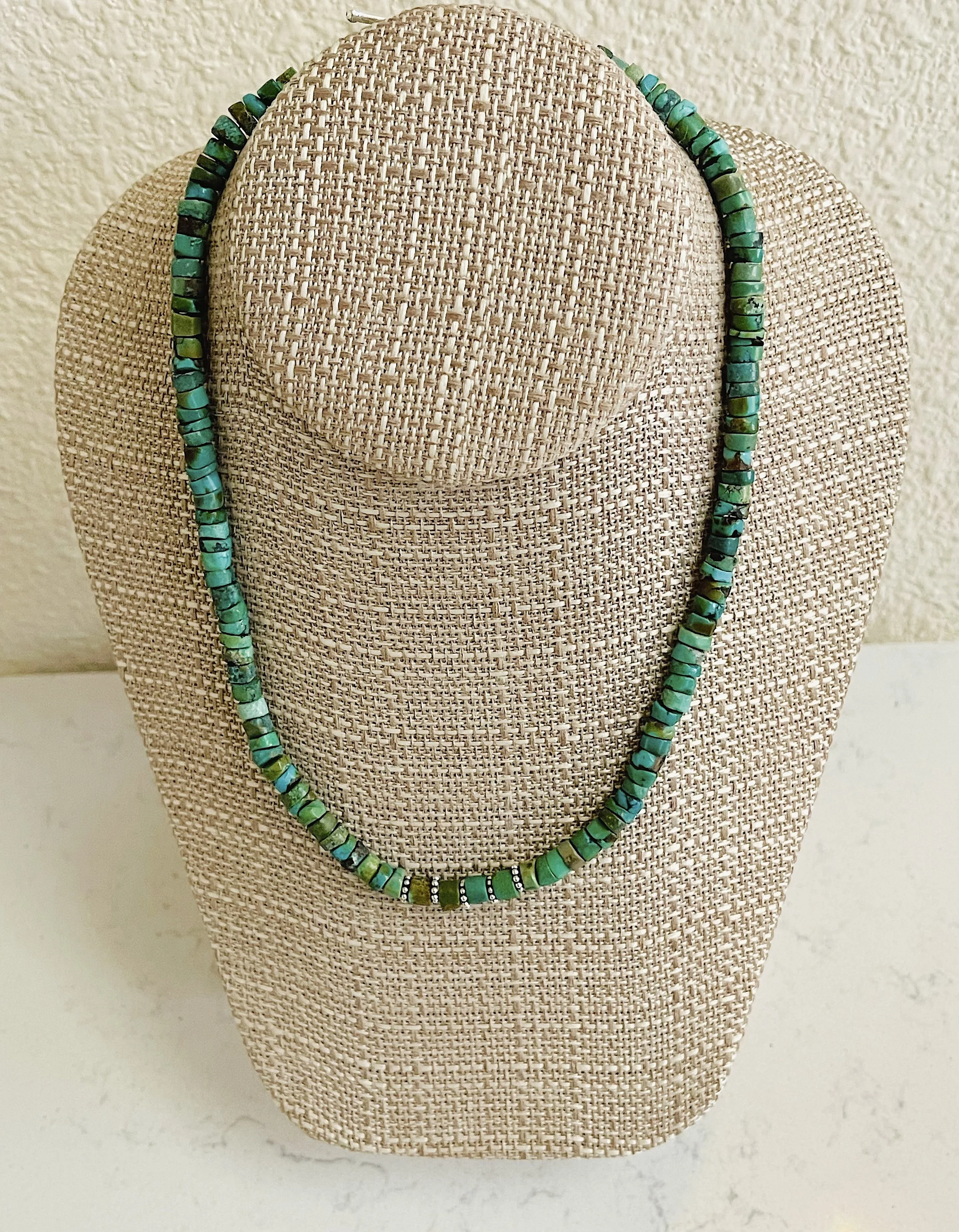 Turquoise Heishi-stand.jpg