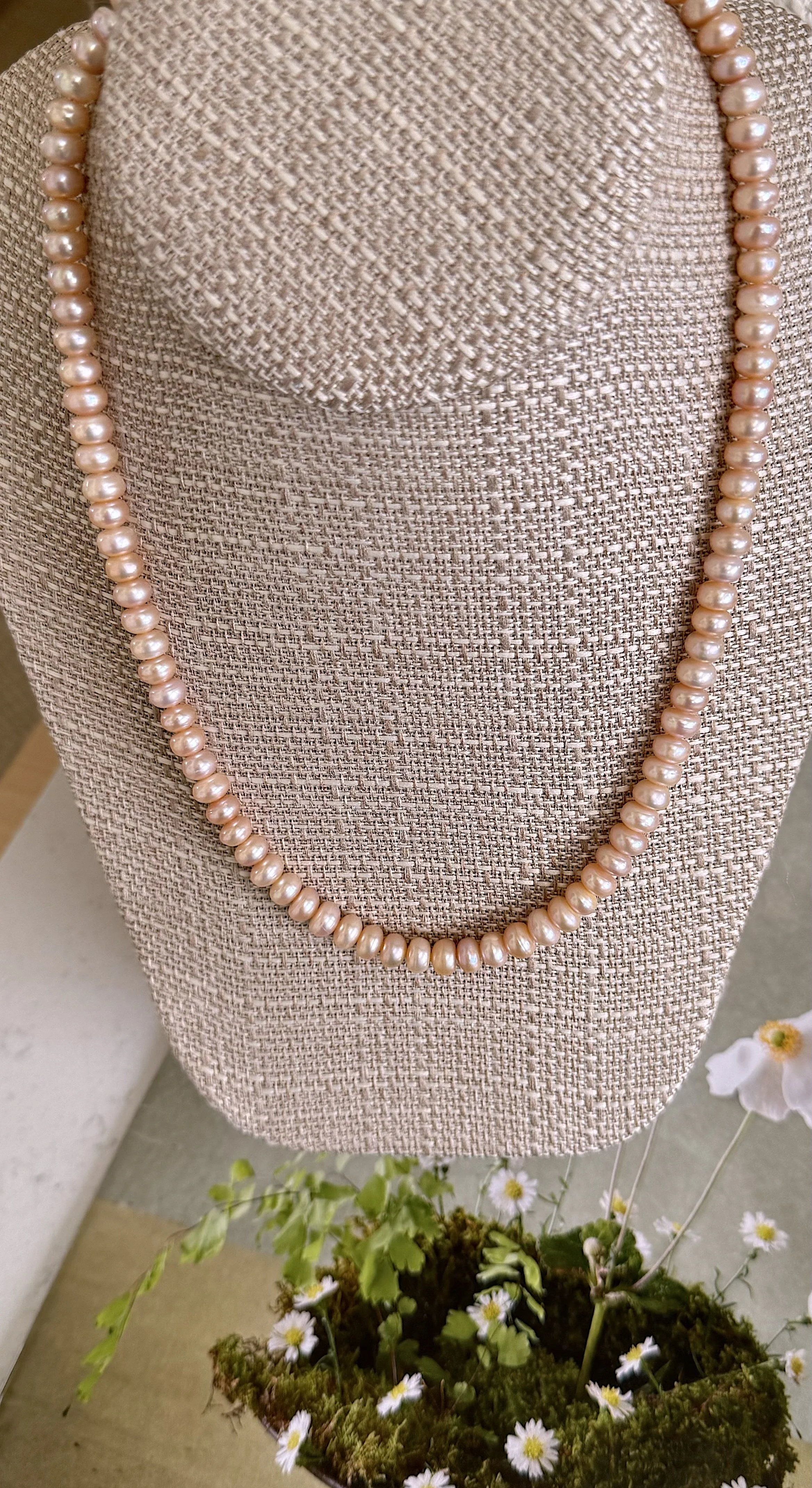 Mauve Button Pearls.jpg
