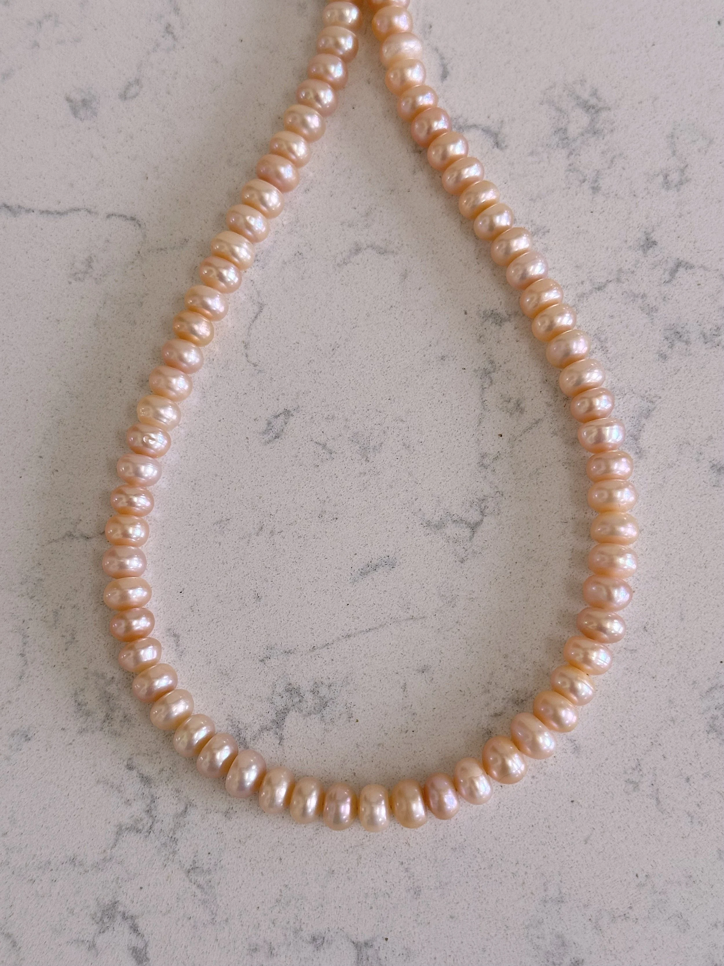 Mauve Button Pearls closeup.jpg