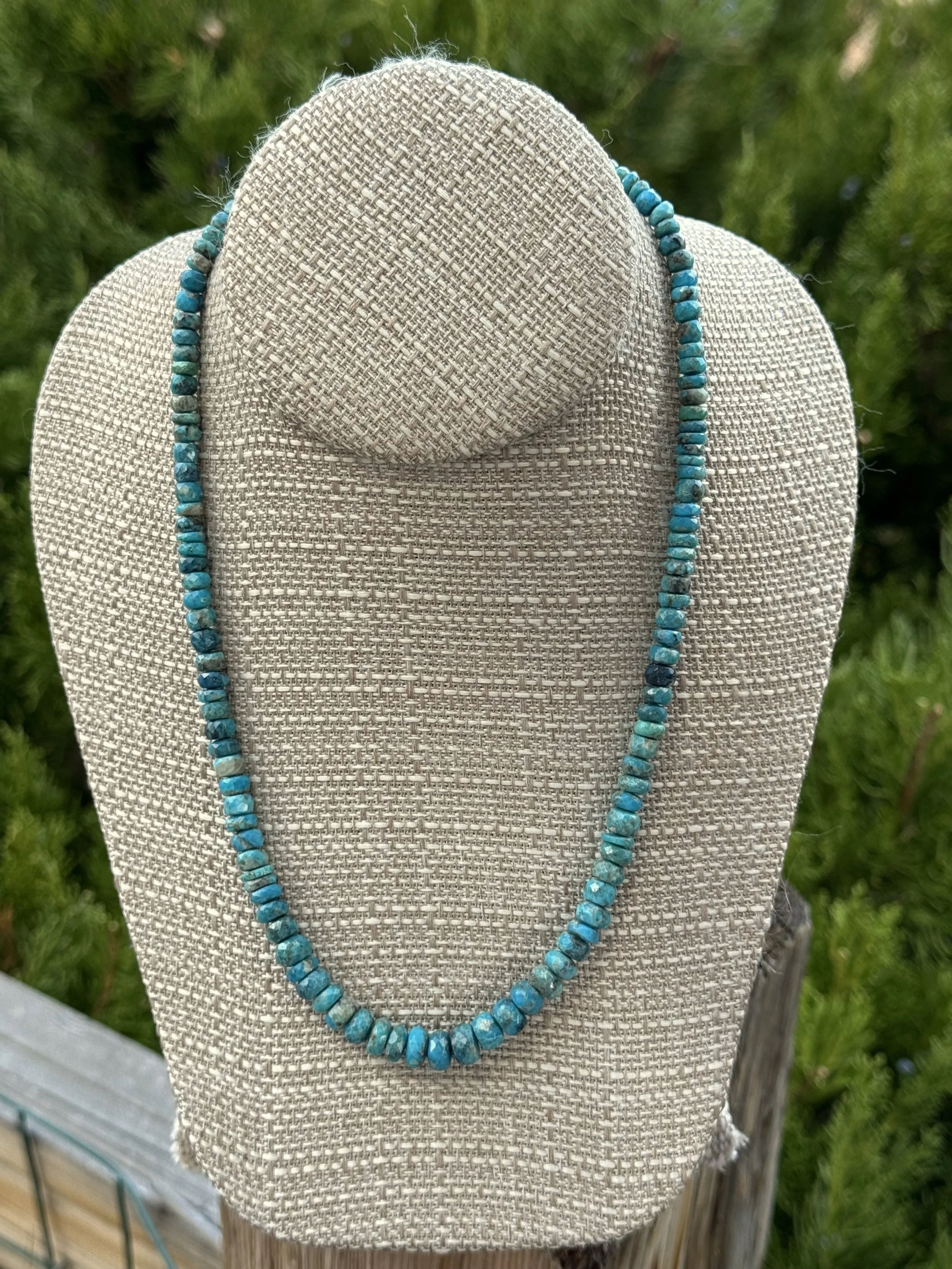 Faceted Graduated Turquoise juniper:very good.jpg