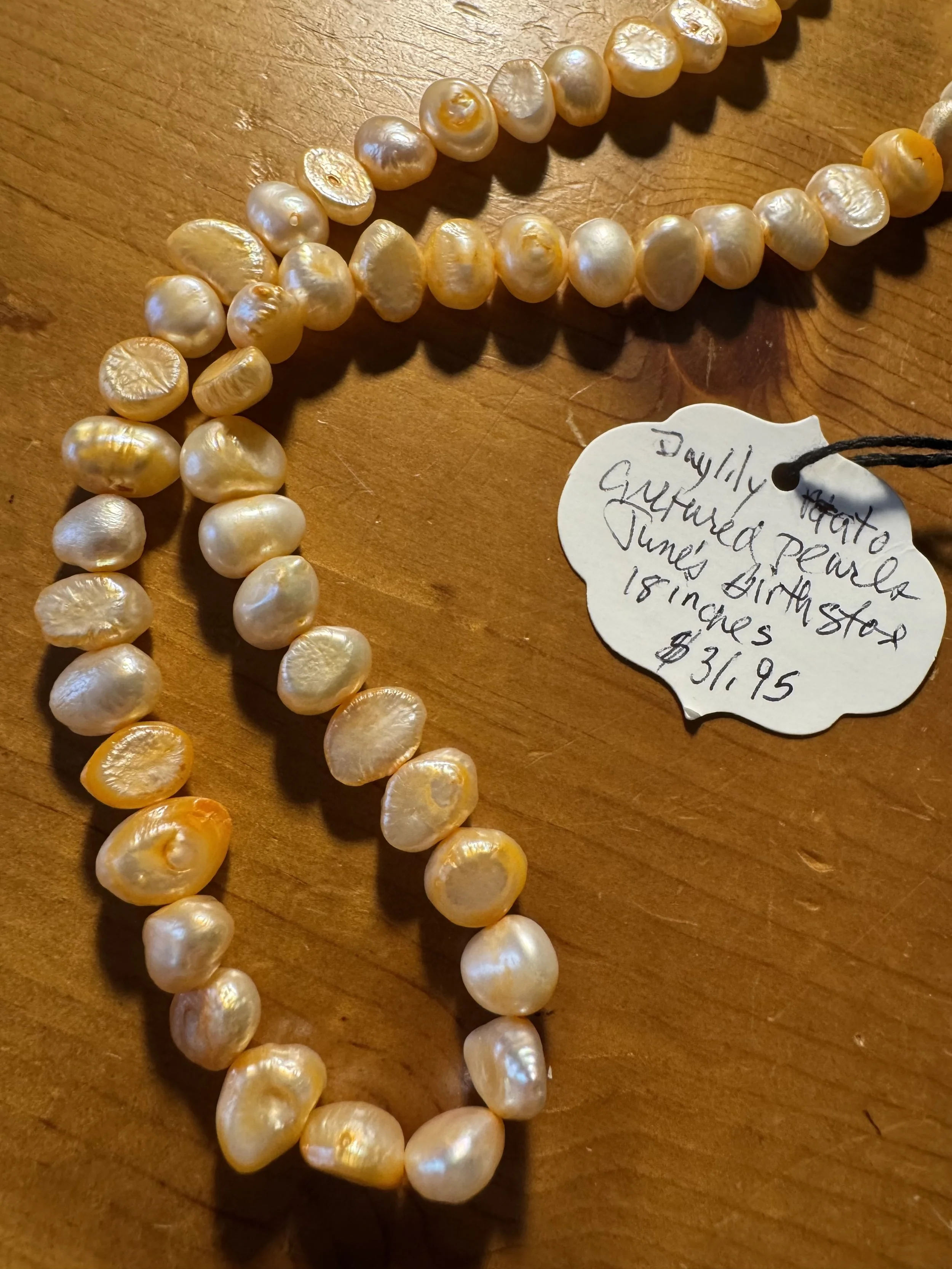 Daylily potato pearls curved.jpg