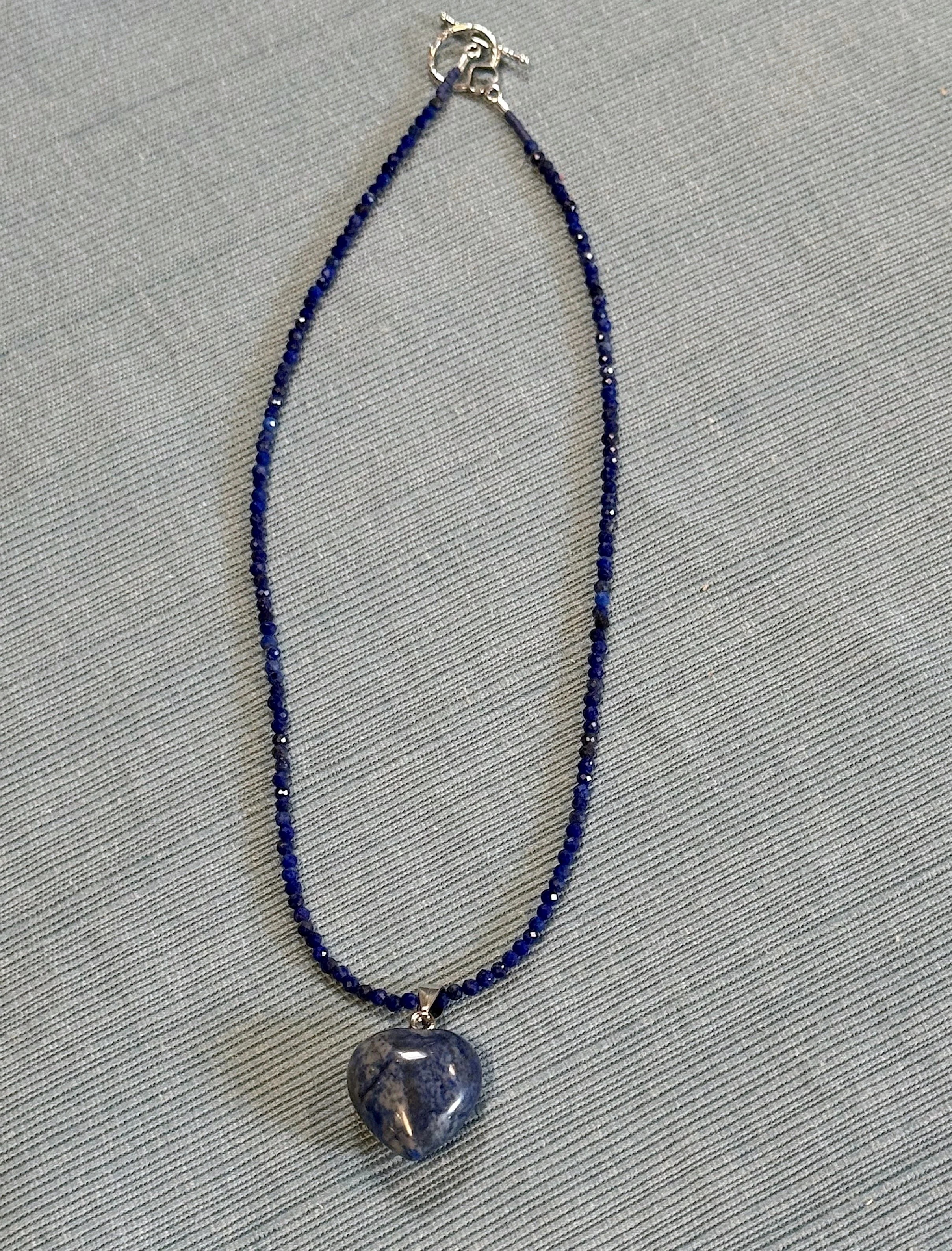 Lapis Lazuli heart full.jpg