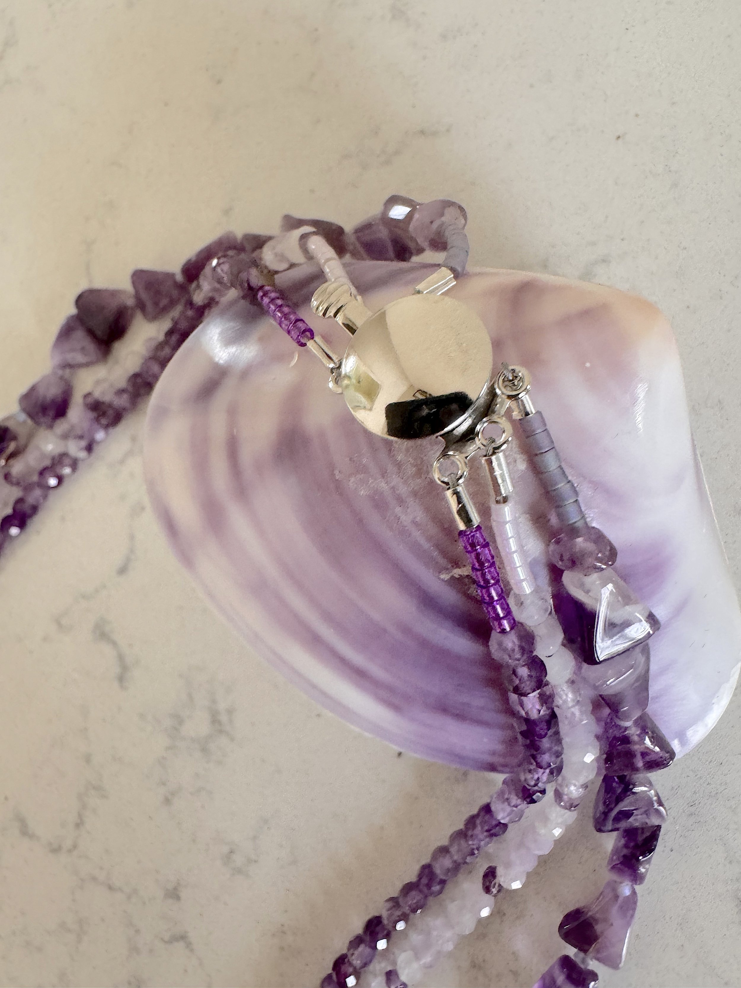 Amethyst Trio clasp closed.jpeg