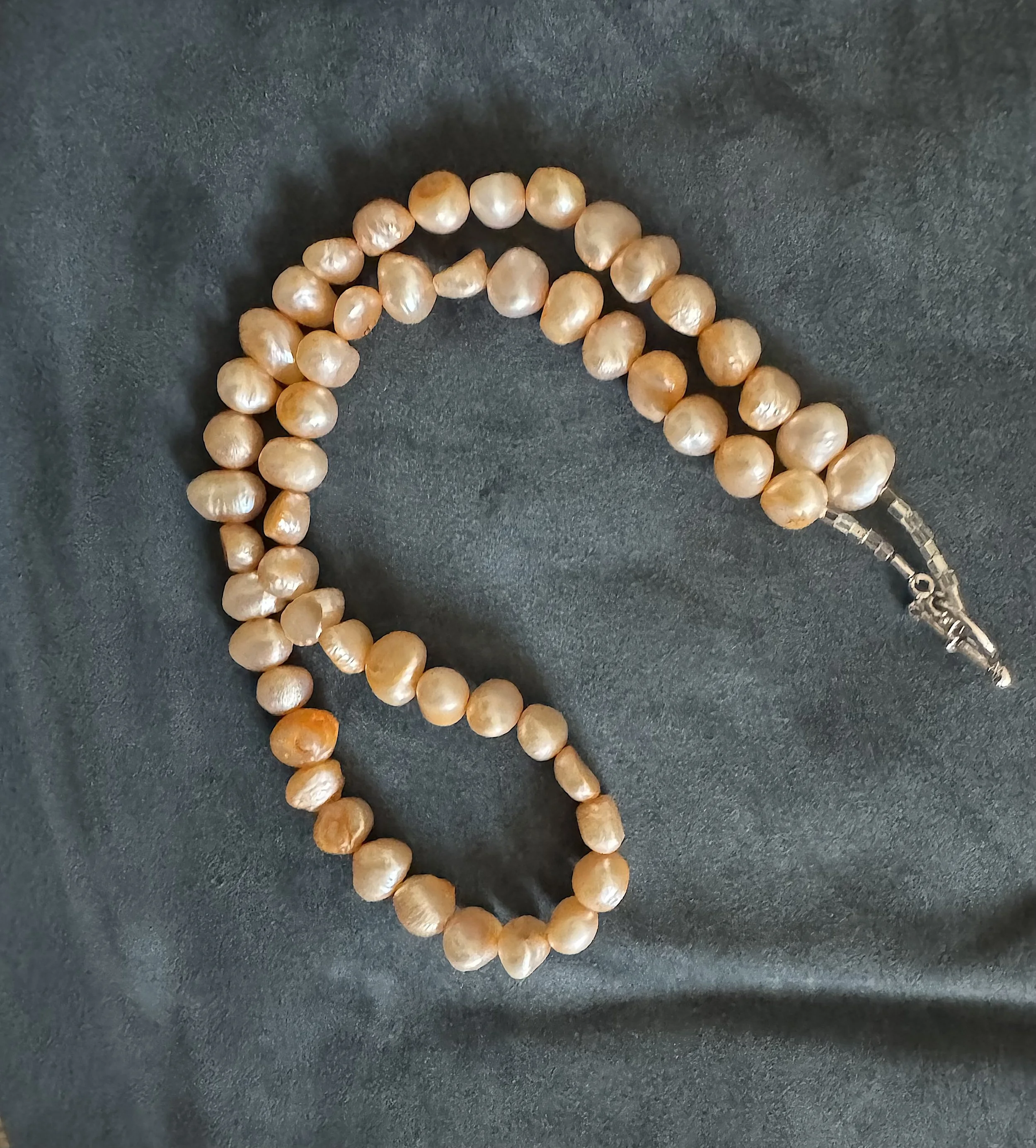 Daylily potato pearls profile.jpg