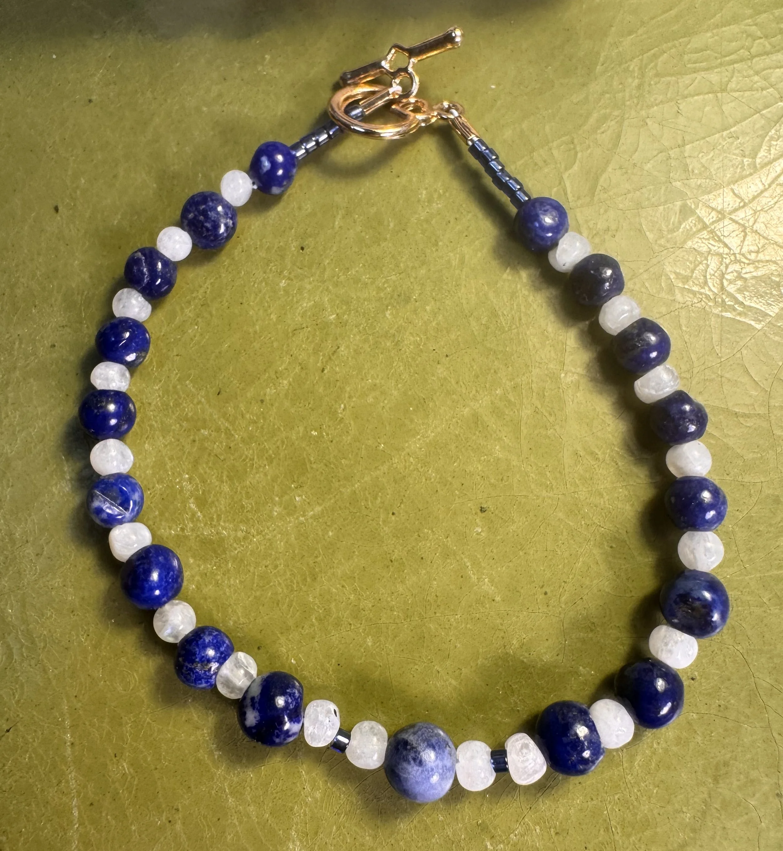 Lapis and Rainbow Moonstone bracelet-1.jpeg