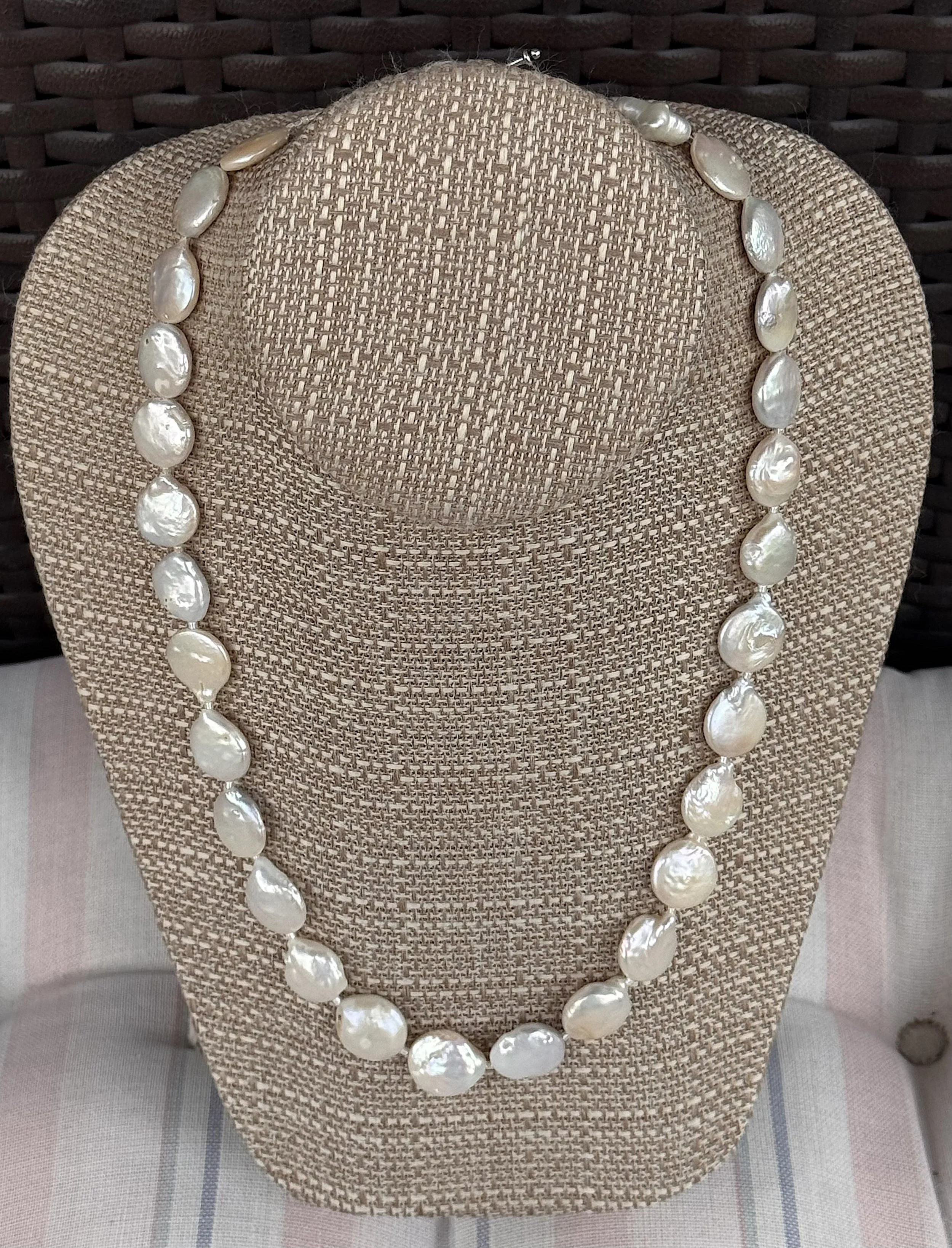 Coin Pearls striped pillow.jpeg