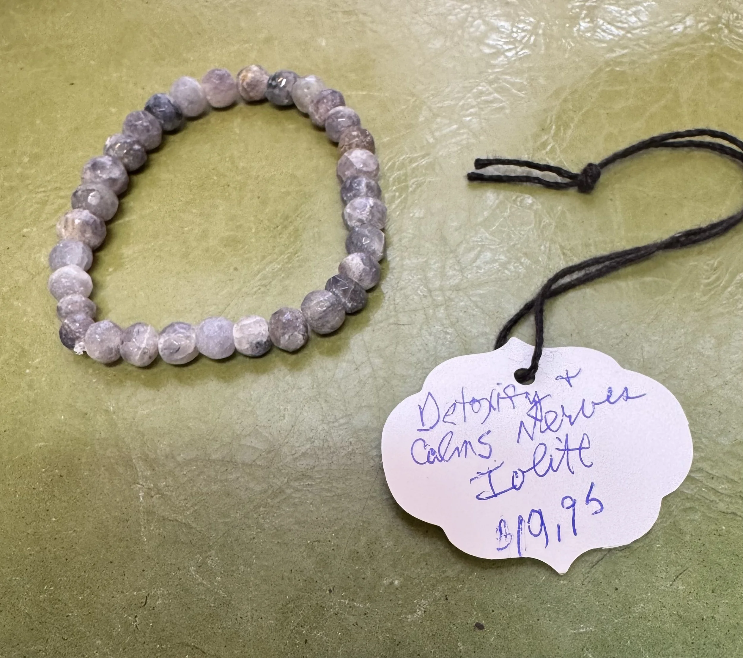 Iolite energy brac.jpg