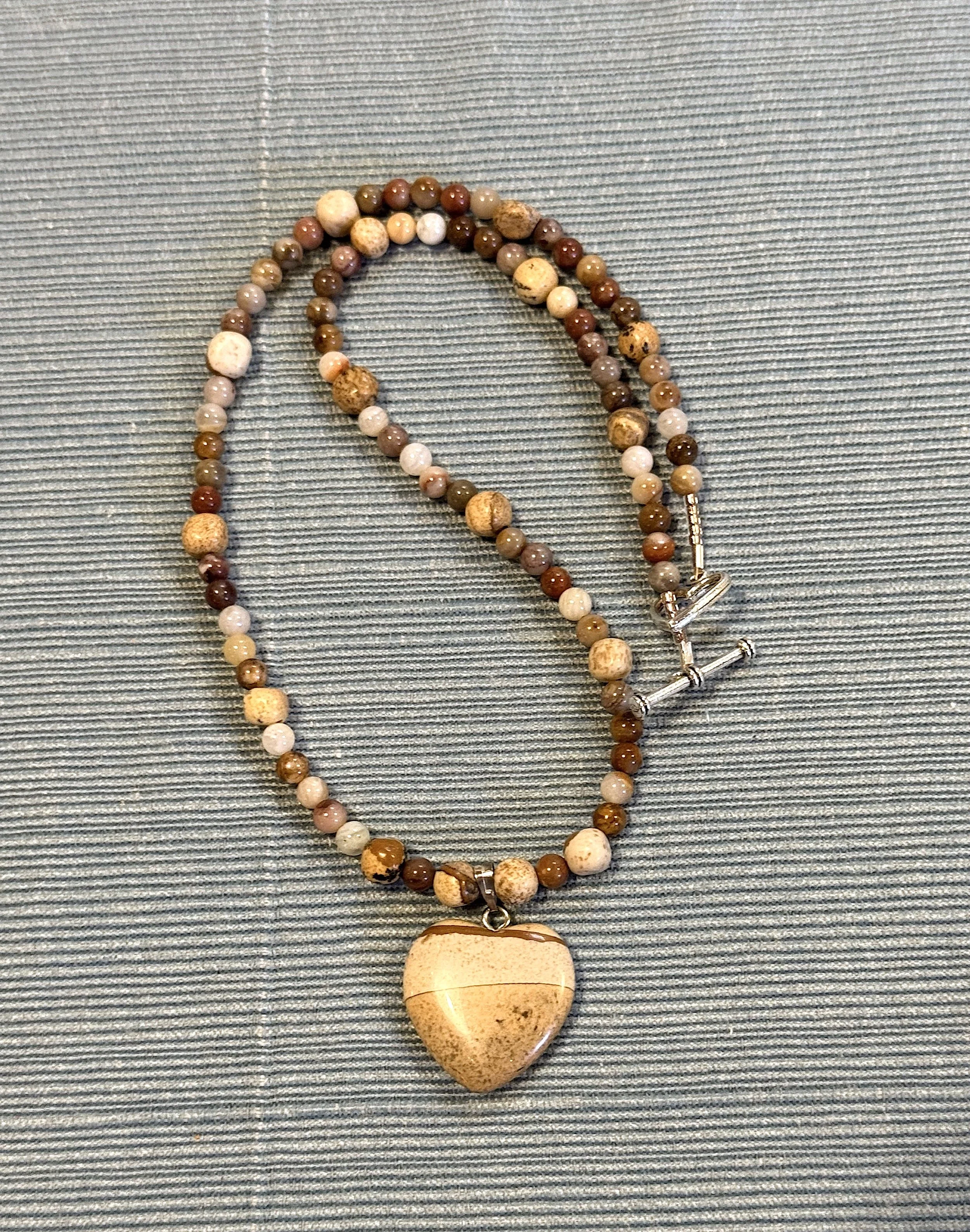 Picture Jasper Heart curved.jpg