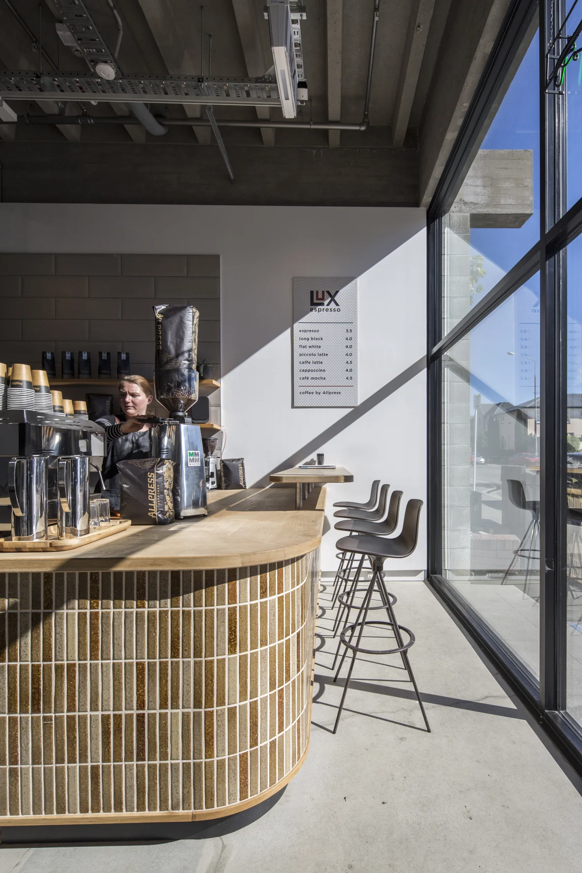 Hamish McCaul_Cat8_Lux Espresso CoCA_image8.jpg