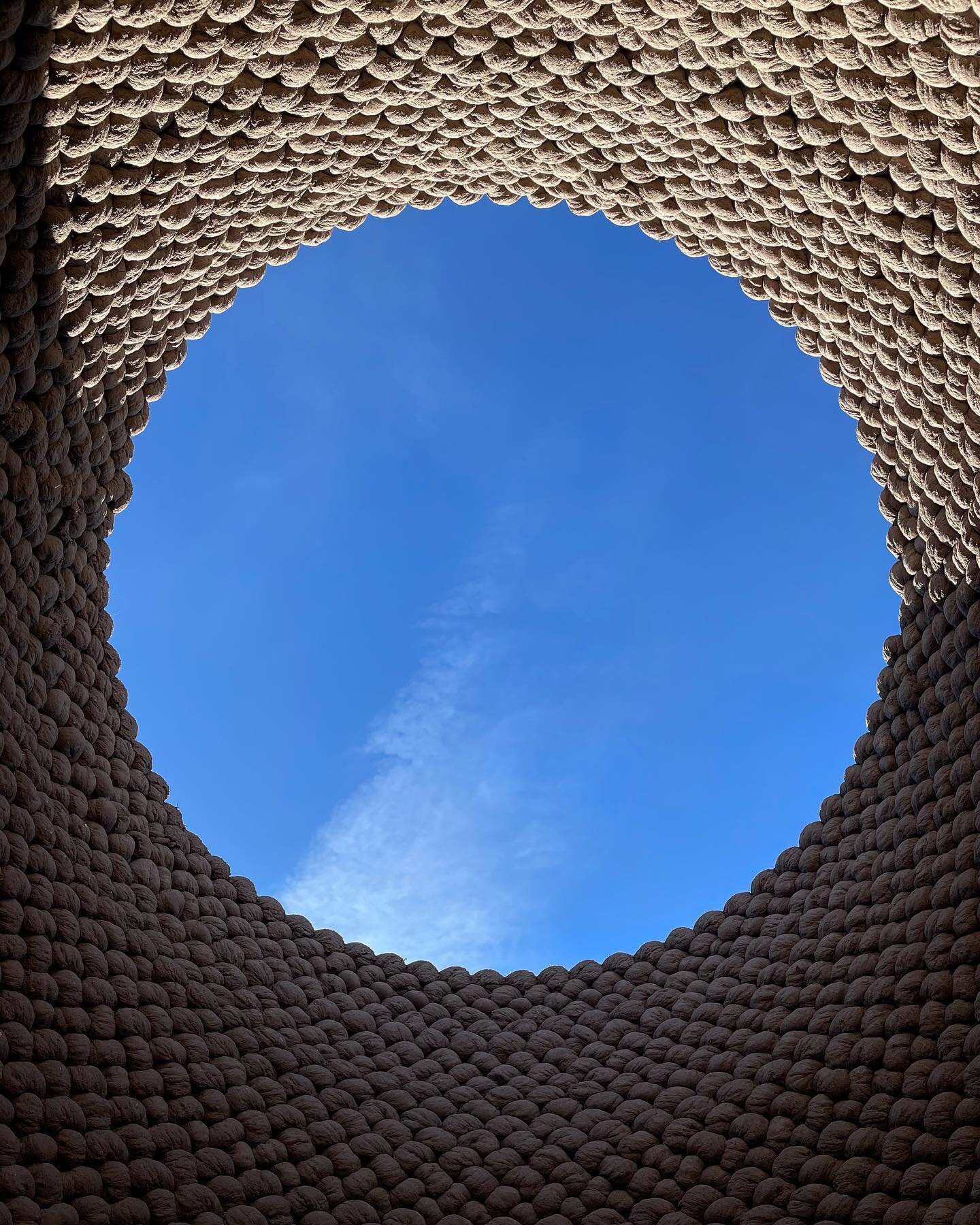 Obsessed. Adobe meets 3D printing in these &ldquo;skylos.&rdquo; 
@frontierdriveinn @rrael #architecture #skylo #colorado