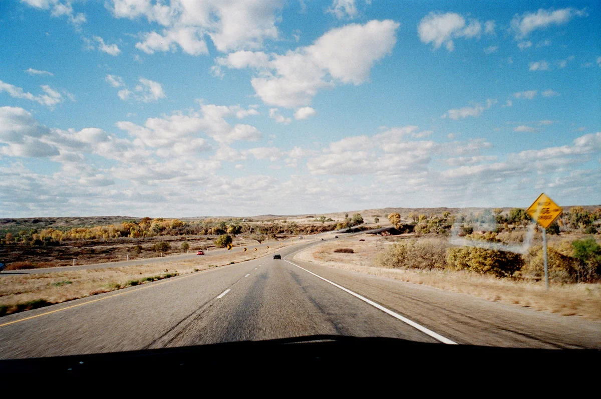 ROADTRIP001.jpg