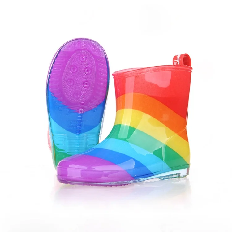 If you want the rainbow, you gotta put up with the rain, Dolly Parton