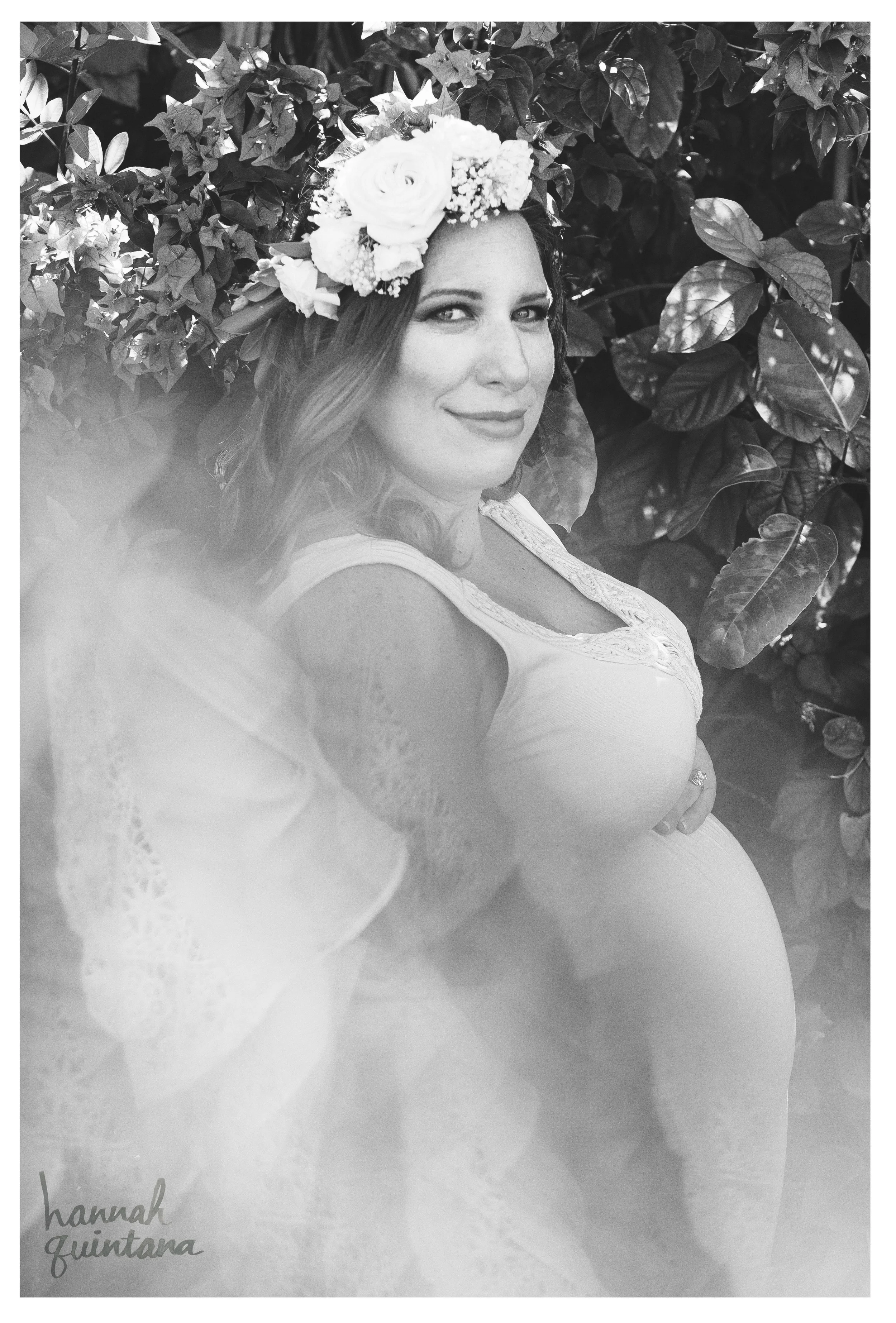 My first maternity shoot with this beautiful lady turned out so lovely. 