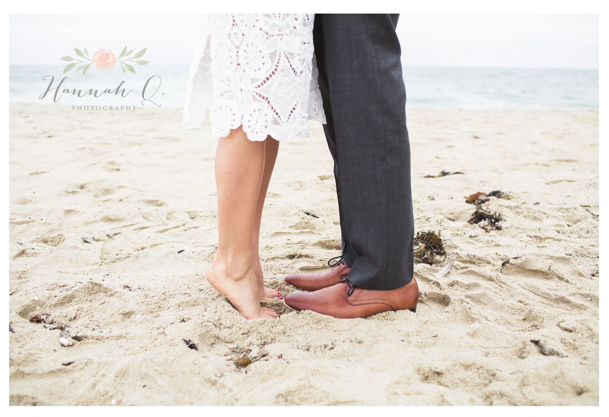 Even their feet look so good together. 