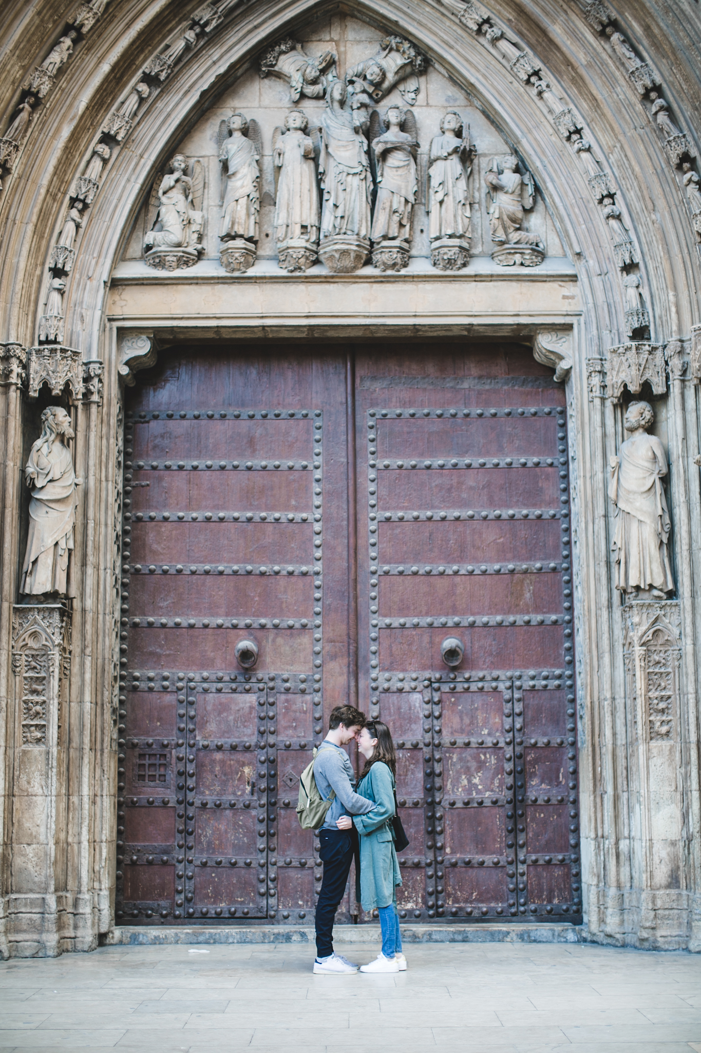 I snagged this cute Belgium couple for this quick photo sesh. 