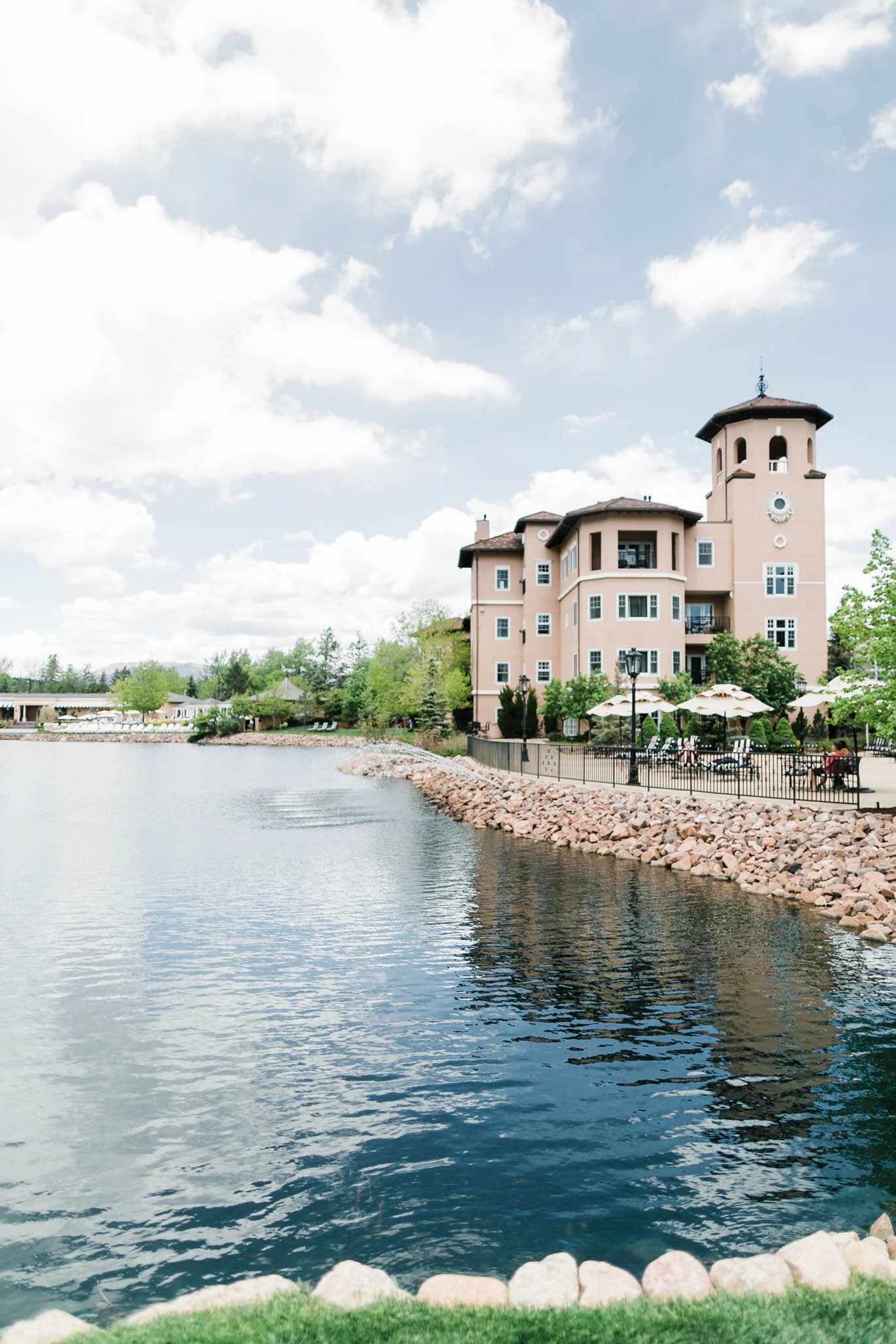 The Broadmoor Wedding Photographer