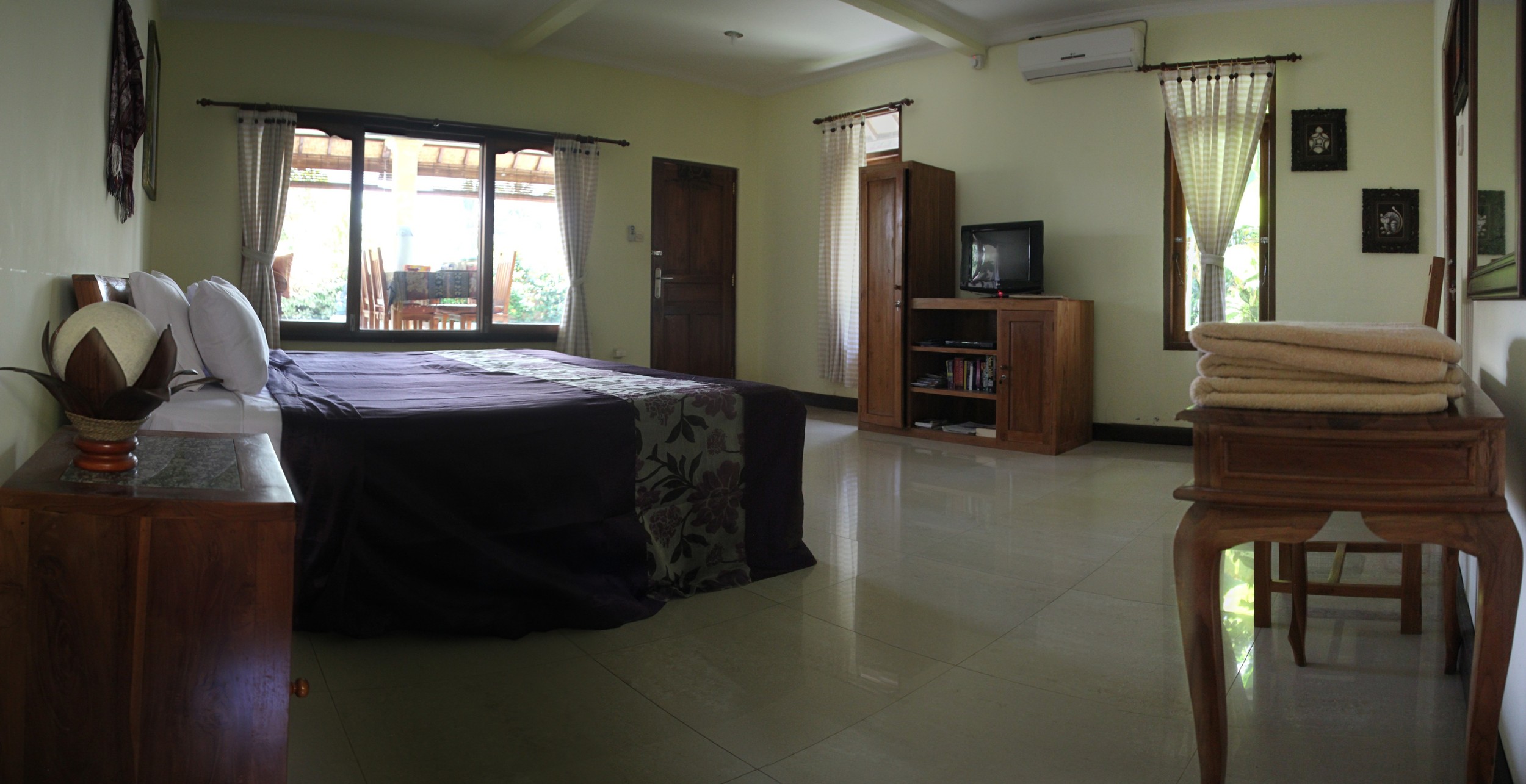  Ground floor bedroom 