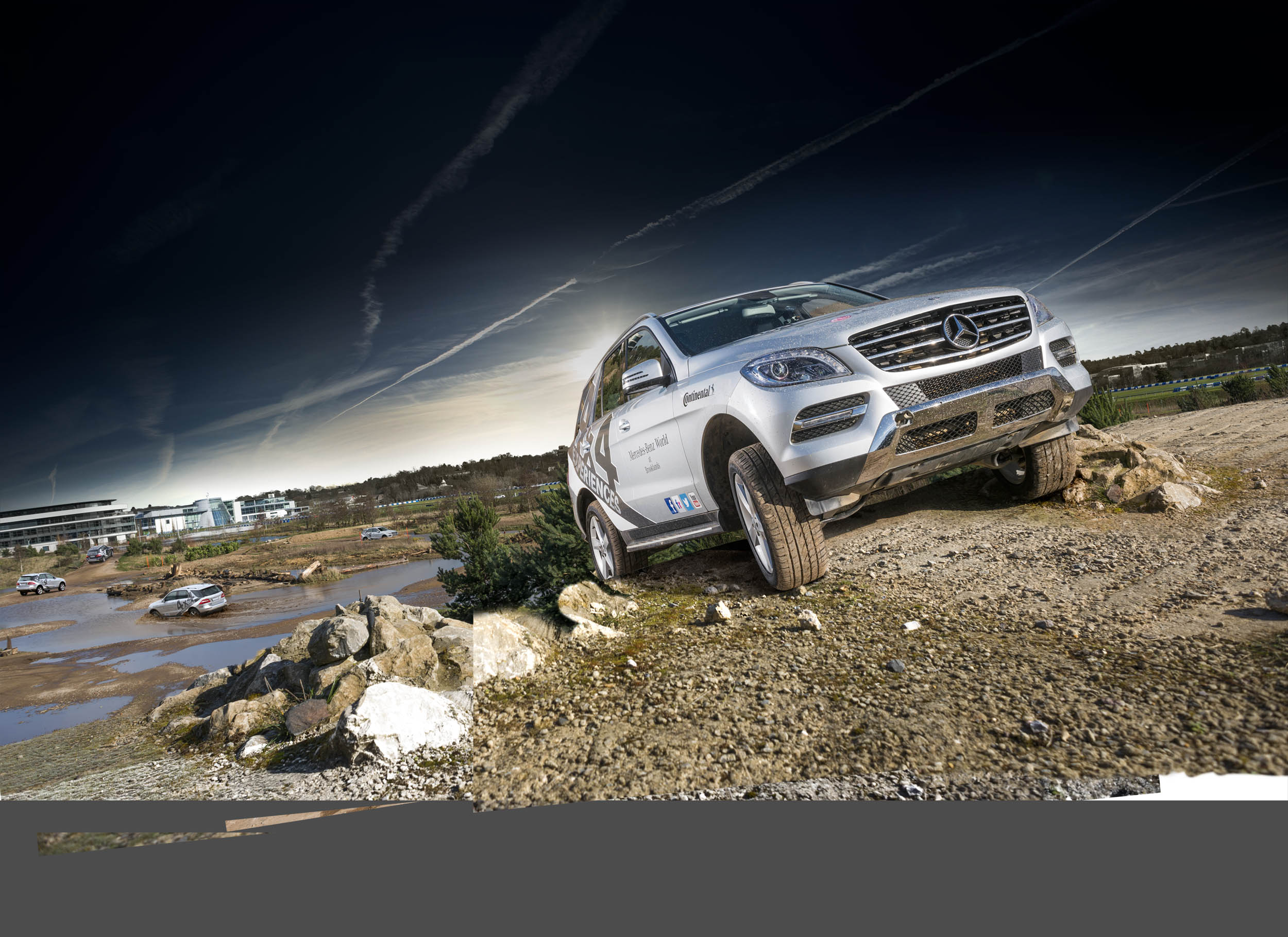  Compsited image by hitandrun media ltd, using a variety of photographs by James Lipman.Compositing and retouching: hitandrun media ltdPhotography: James Lipman // jameslipman.com 