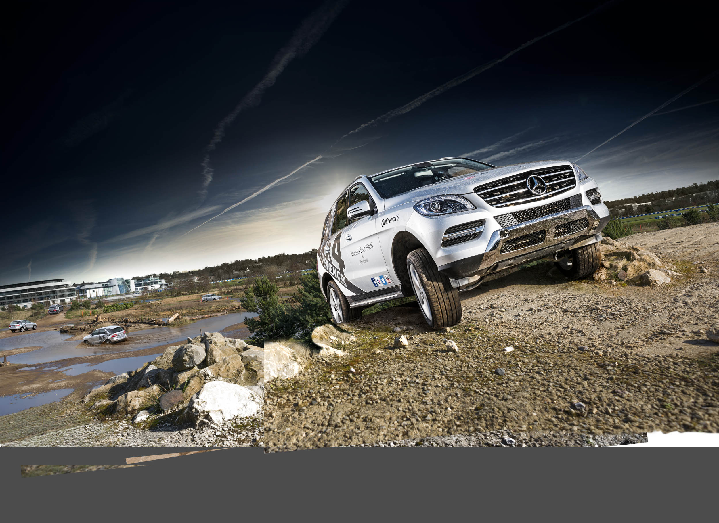  Compsited image by hitandrun media ltd, using a variety of photographs by James Lipman.Compositing and retouching: hitandrun media ltdPhotography: James Lipman // jameslipman.com 