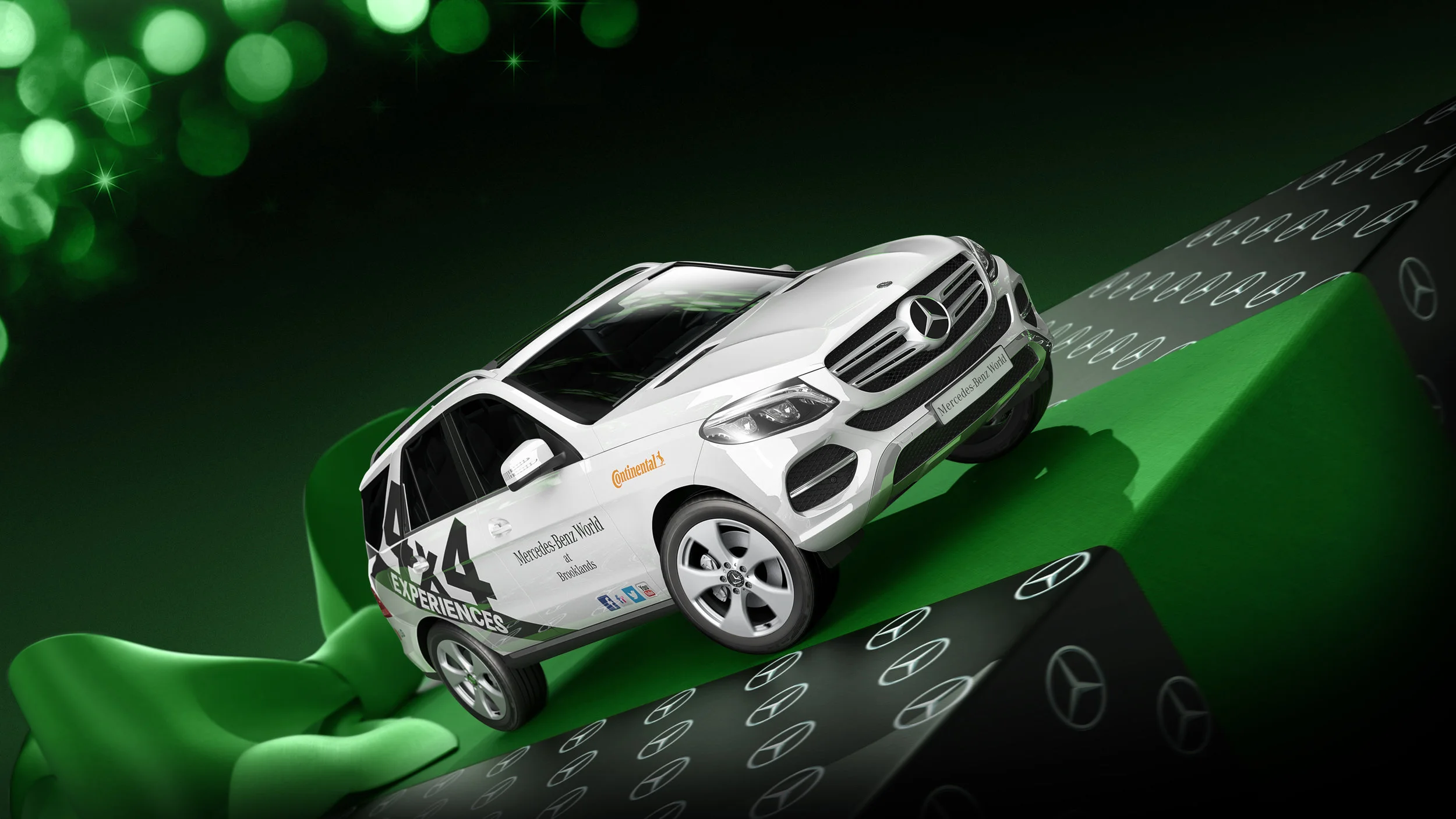 Mercedes Christmas_GLE.jpg
