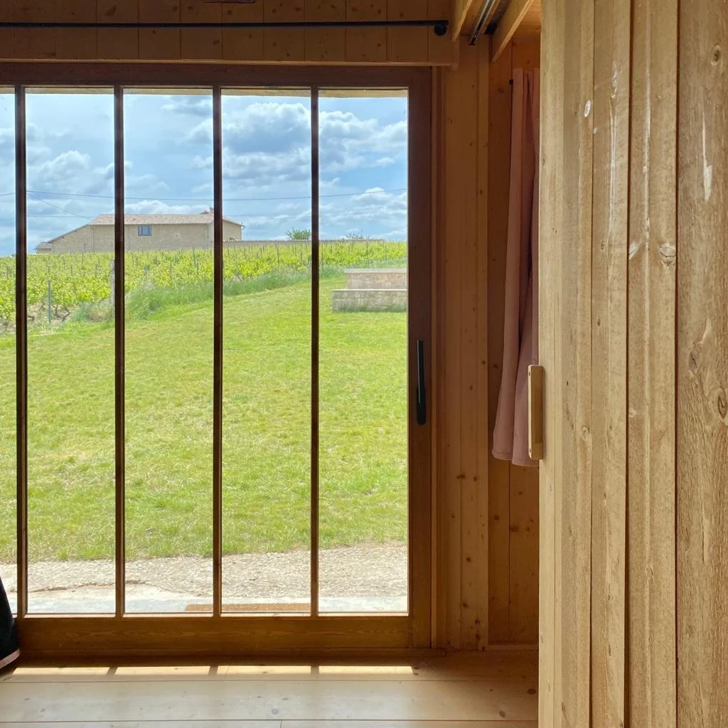 PHOTO-2023-05-23-20-25-32 5.jpg