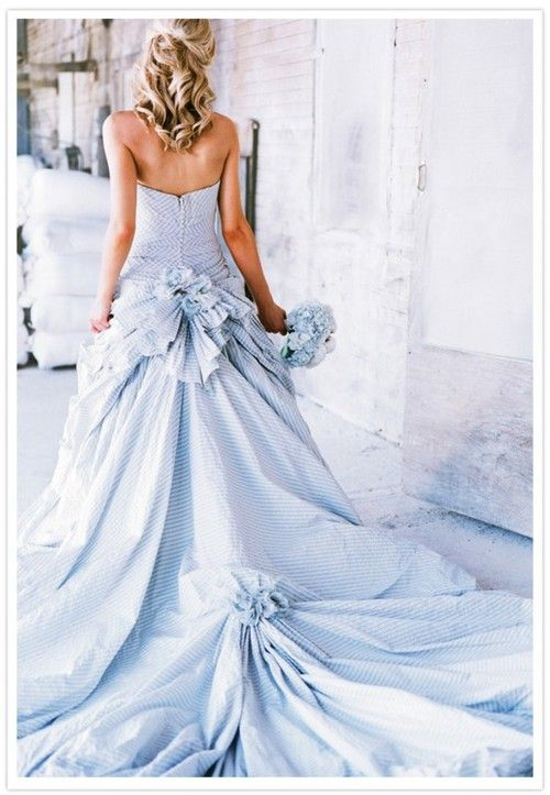 seersucker wedding gown.png