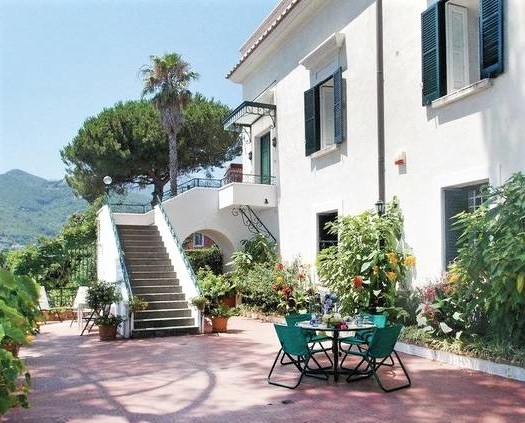 Vietri sul Mare, Private Villa