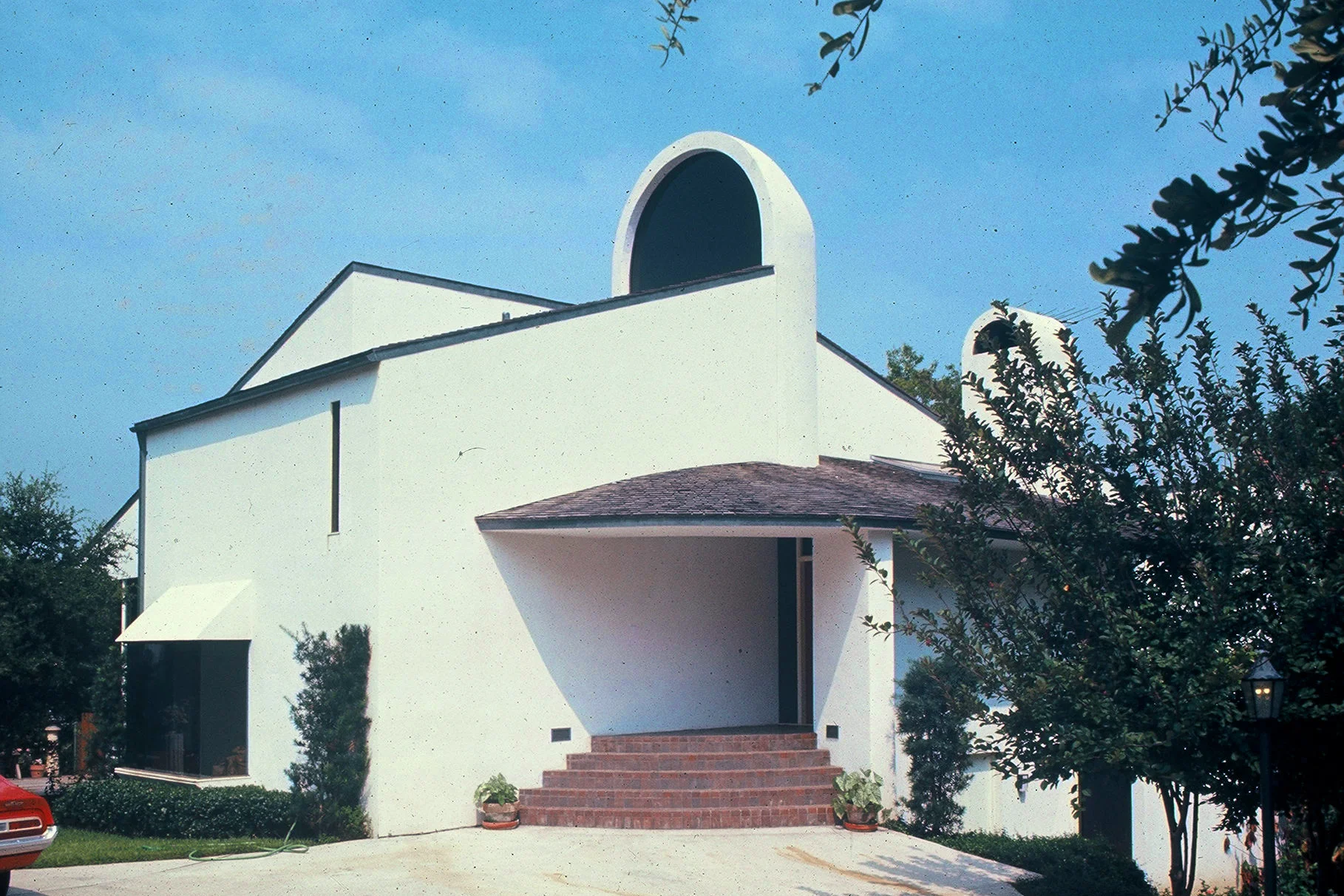 3918 Normandy - Wade Residence