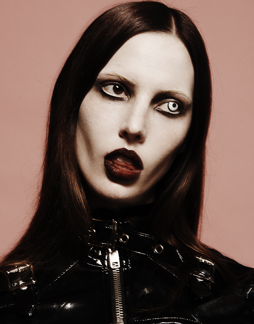 15.4.26_Ruby_manson_422.jpg