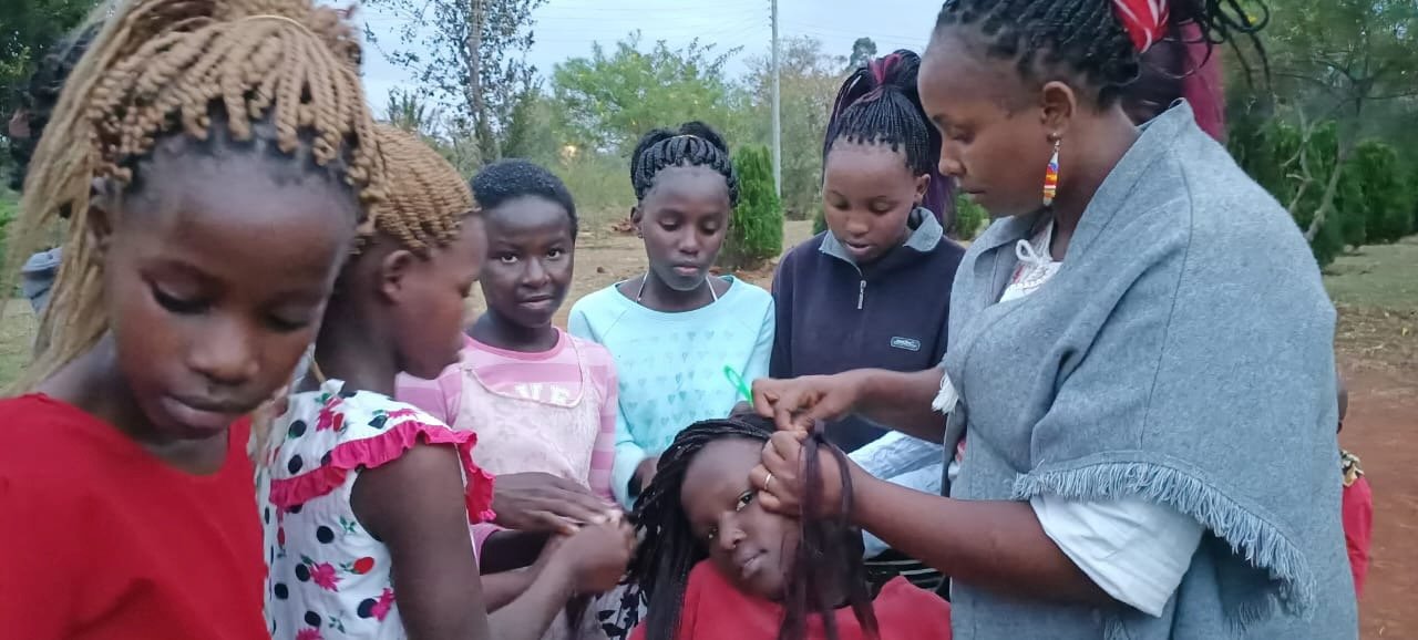 HairBraiding.jpeg