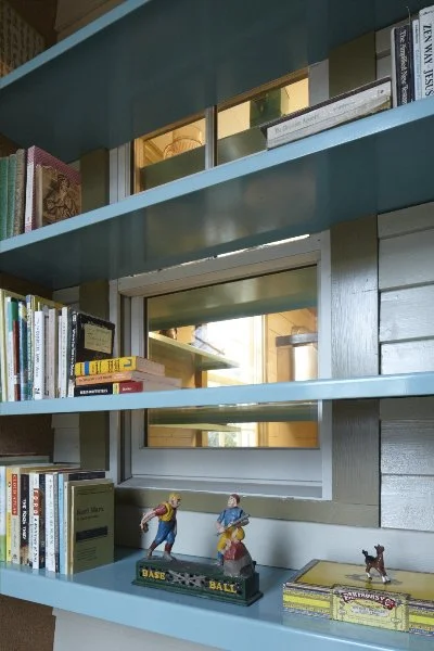 bookshelfdetail copy.jpg
