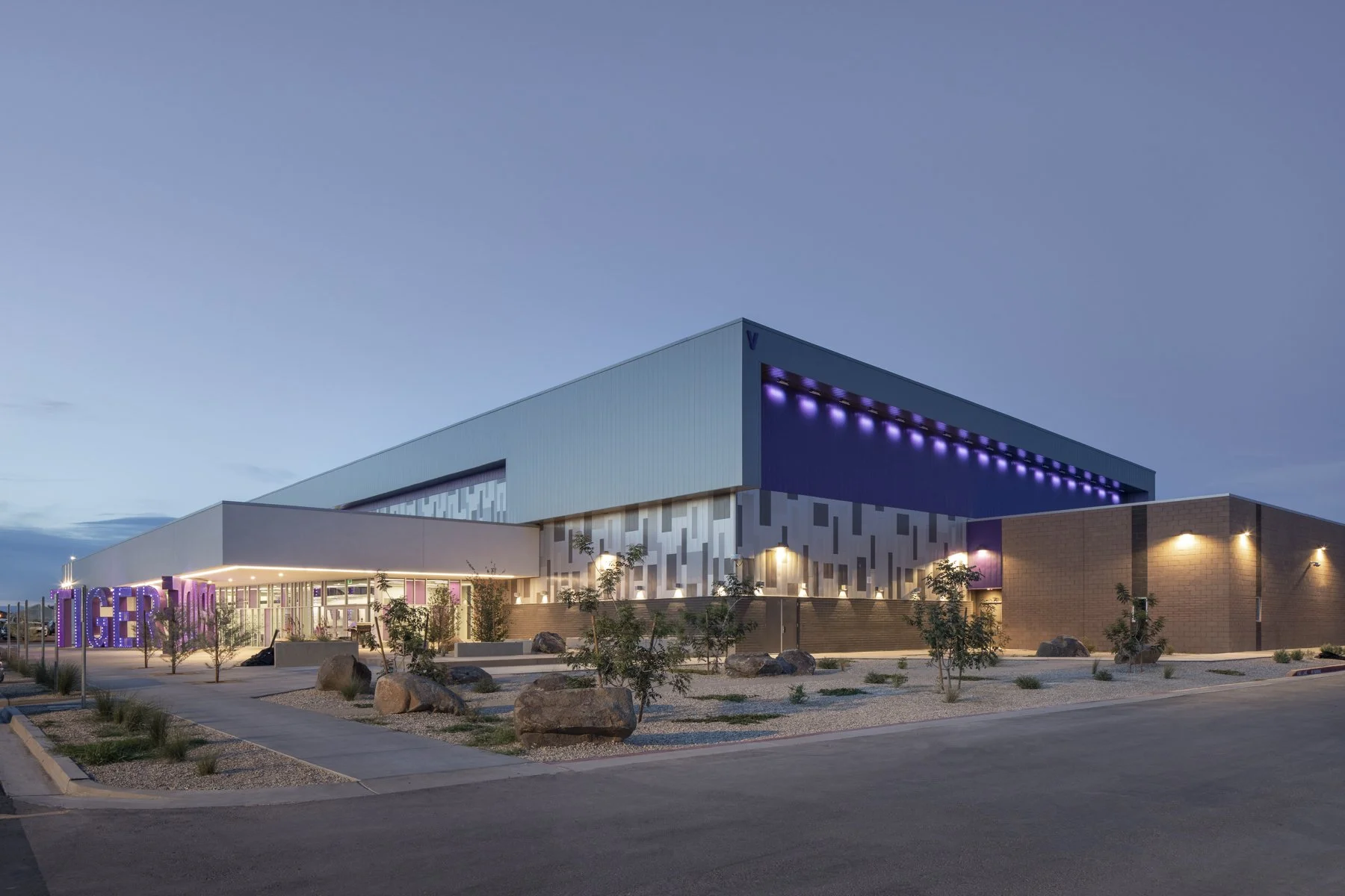 MHS-GYM_Lo-Ext_001.jpg